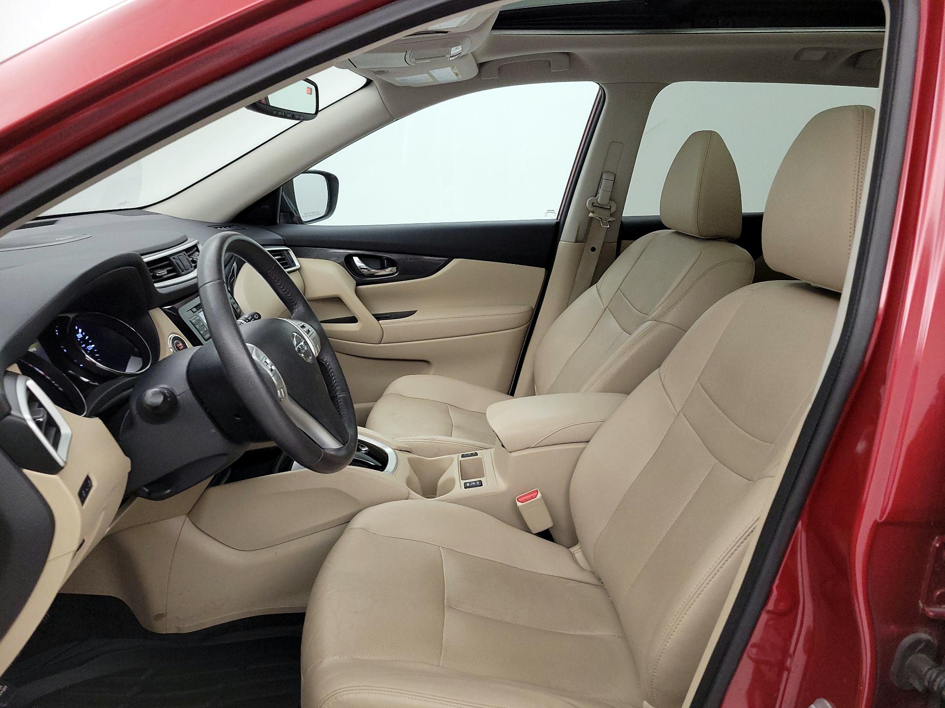 Thumbnail: 2016 Nissan Rogue - 11