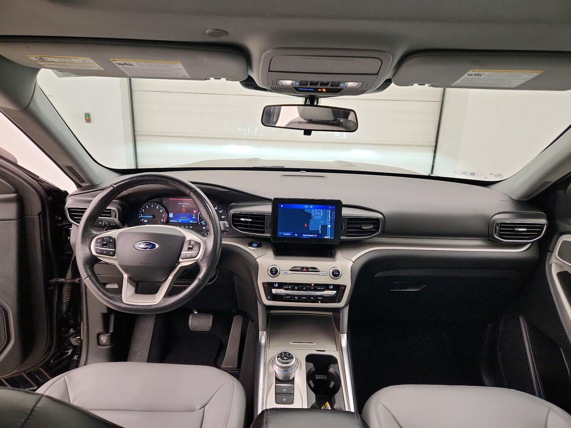 Thumbnail: 2021 Ford Explorer - 9