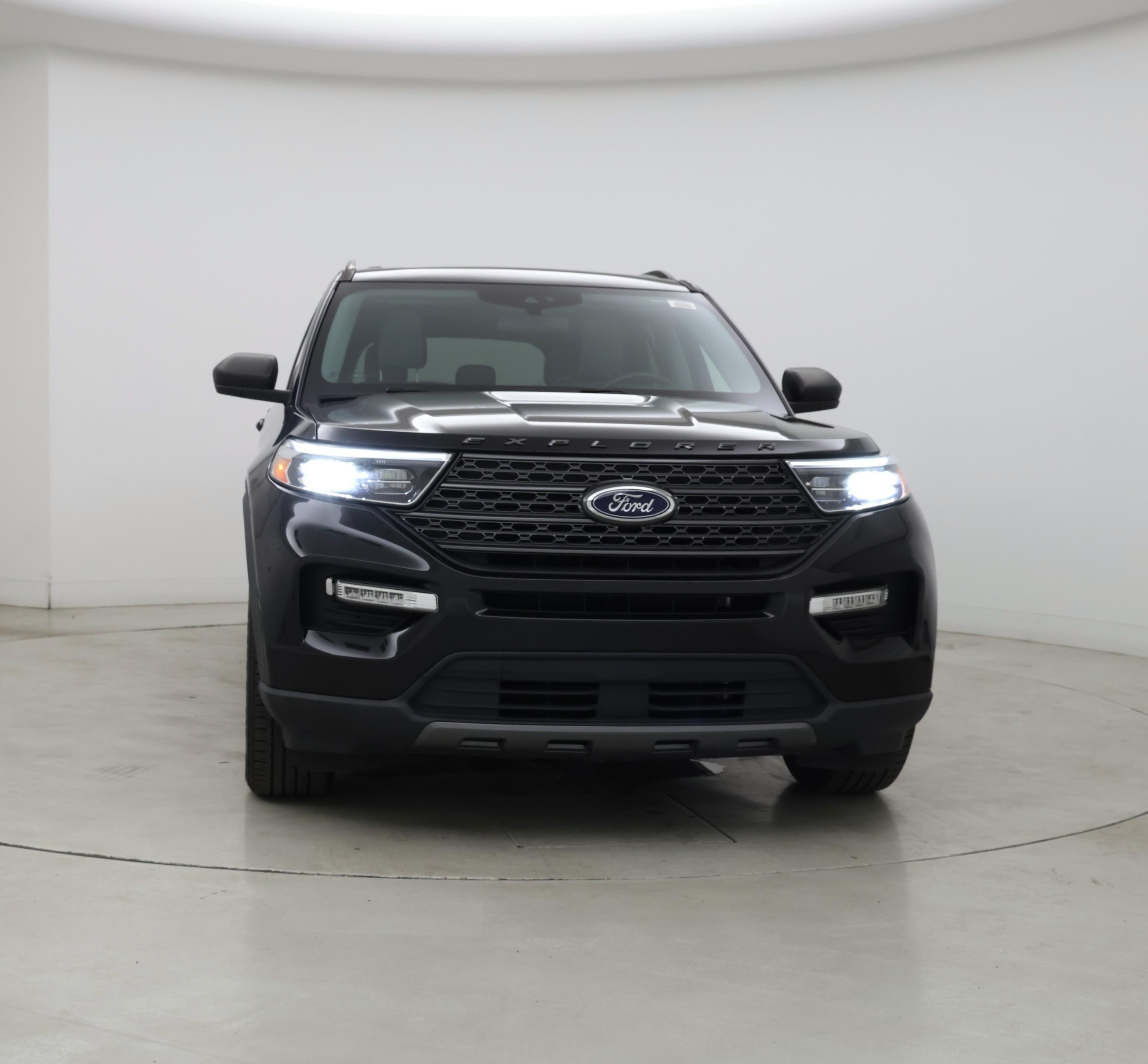 Thumbnail: 2021 Ford Explorer - 5