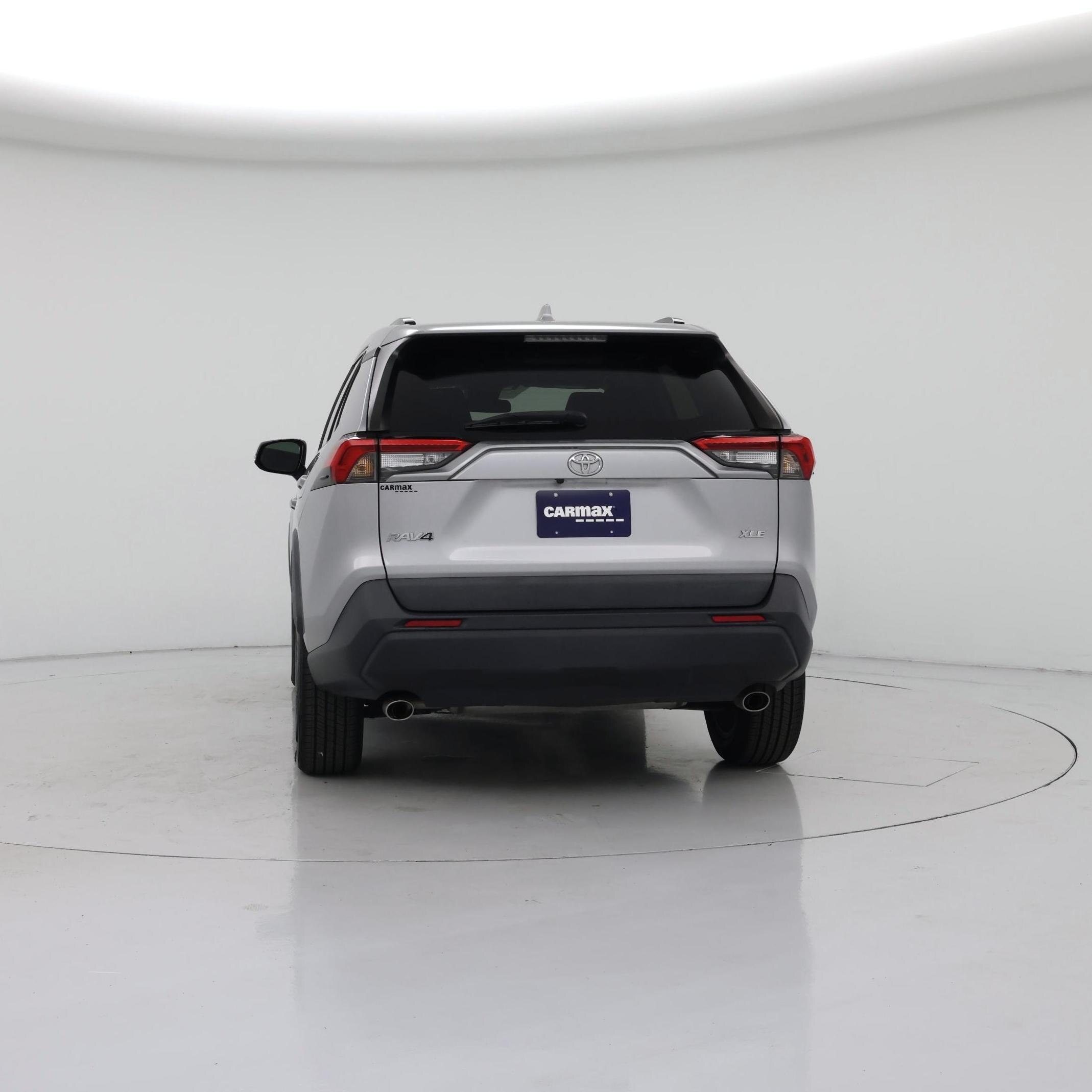 Thumbnail: 2021 Toyota RAV4 - 6