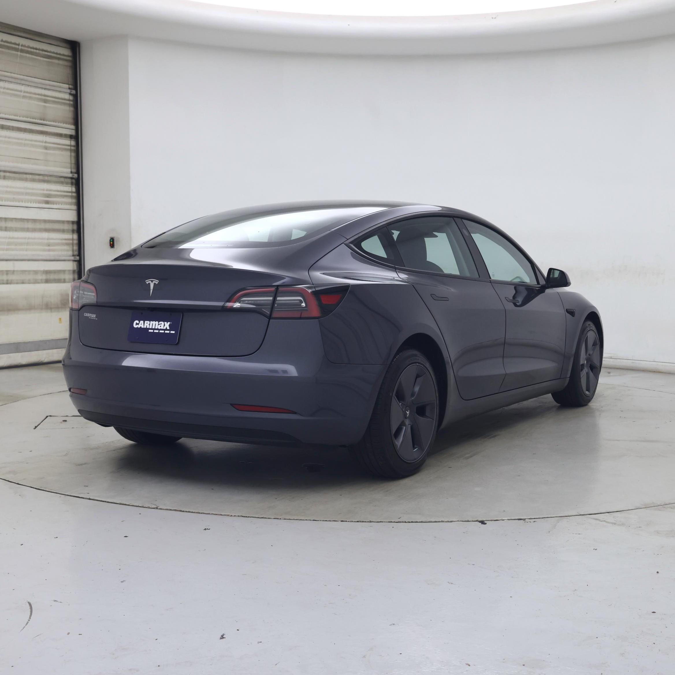 Thumbnail: 2023 Tesla Model 3 - 8