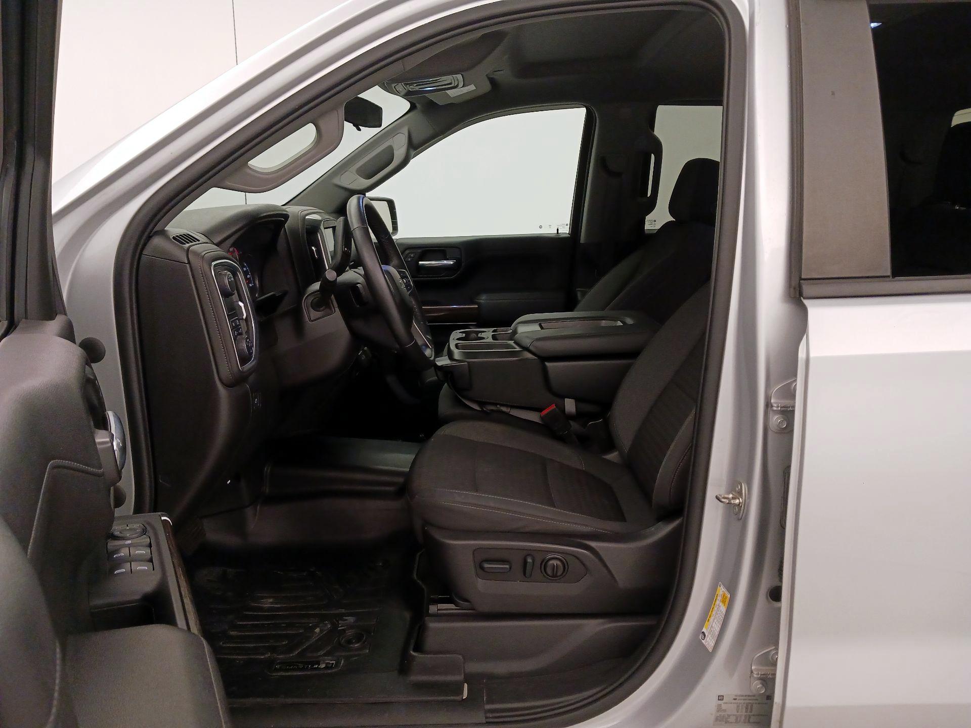 Thumbnail: 2022 Chevrolet Silverado 1500 - 11