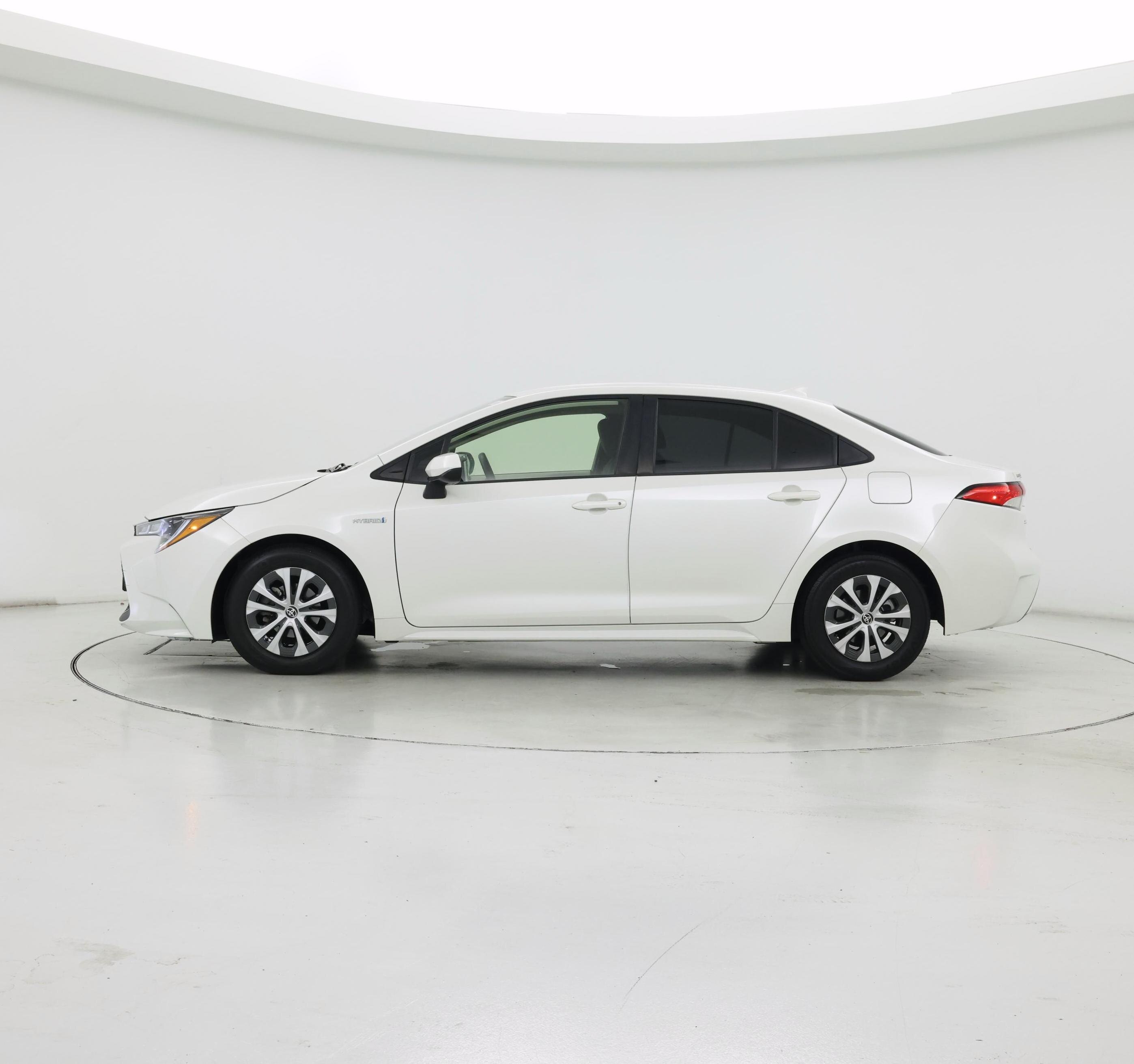 Thumbnail: 2021 Toyota Corolla - 3