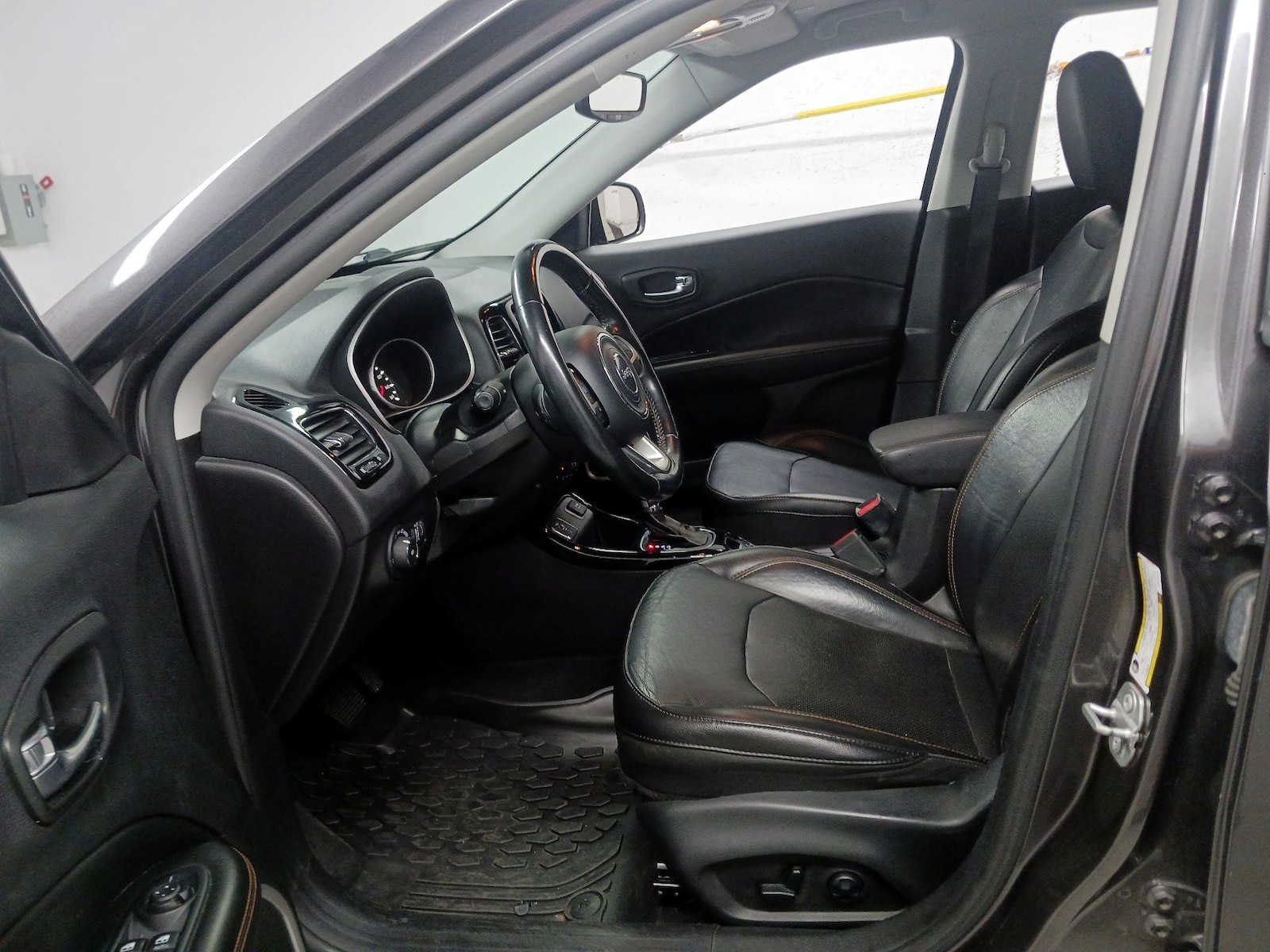 2019 Jeep Compass Limited - Photo 12