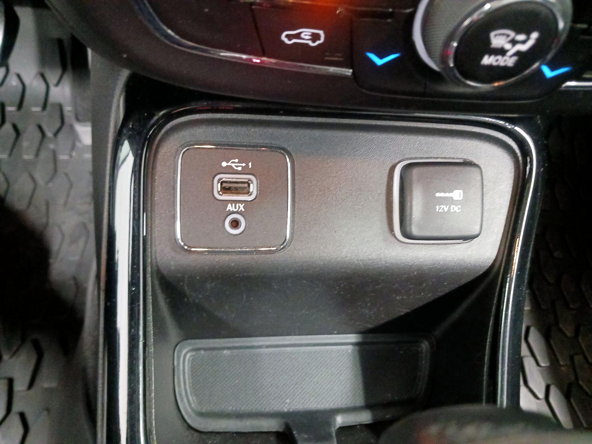 Thumbnail: 2019 Jeep Compass - 18