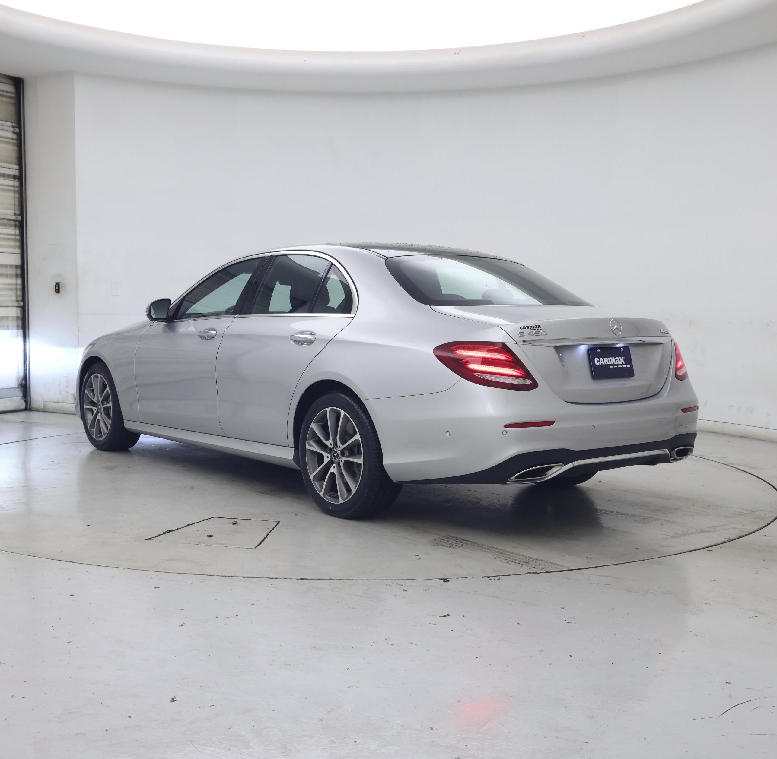 Thumbnail: 2020 Mercedes-Benz E-Class - 2