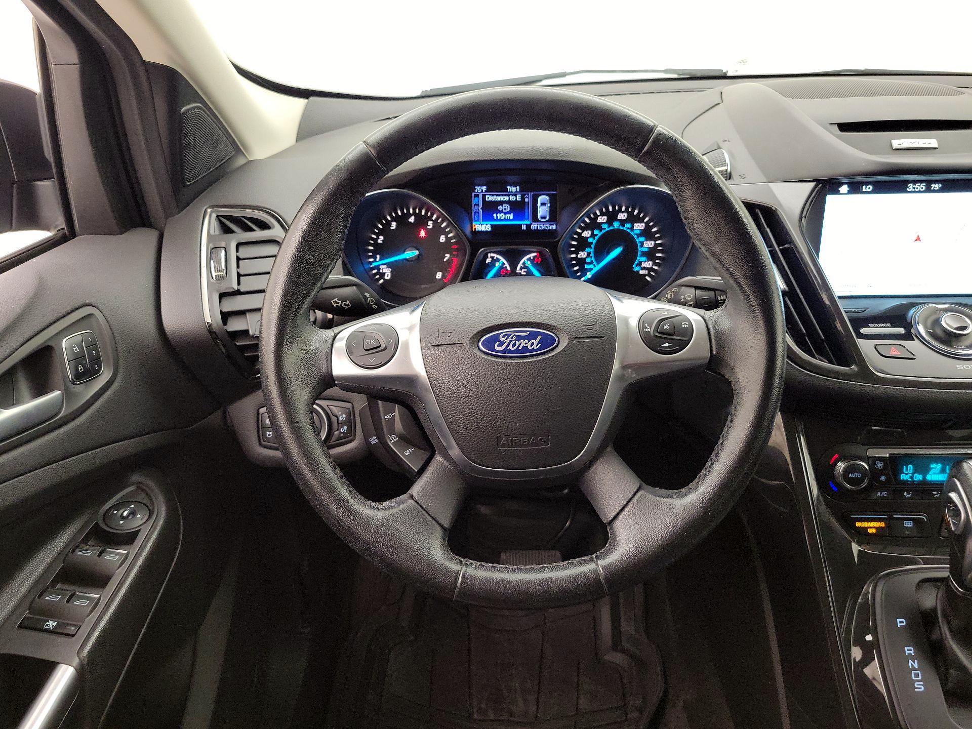 Thumbnail: 2016 Ford Escape - 10