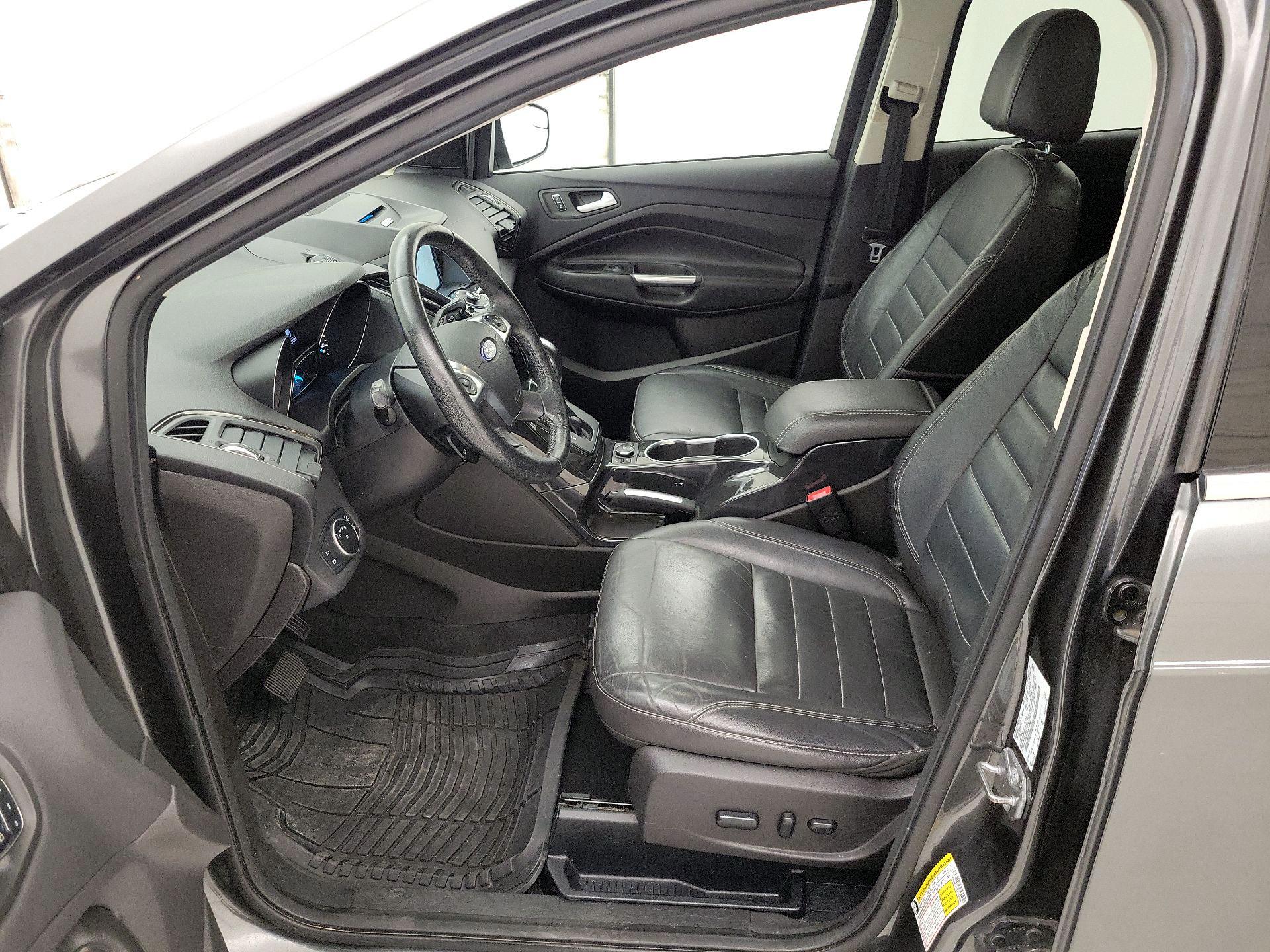 Thumbnail: 2016 Ford Escape - 11