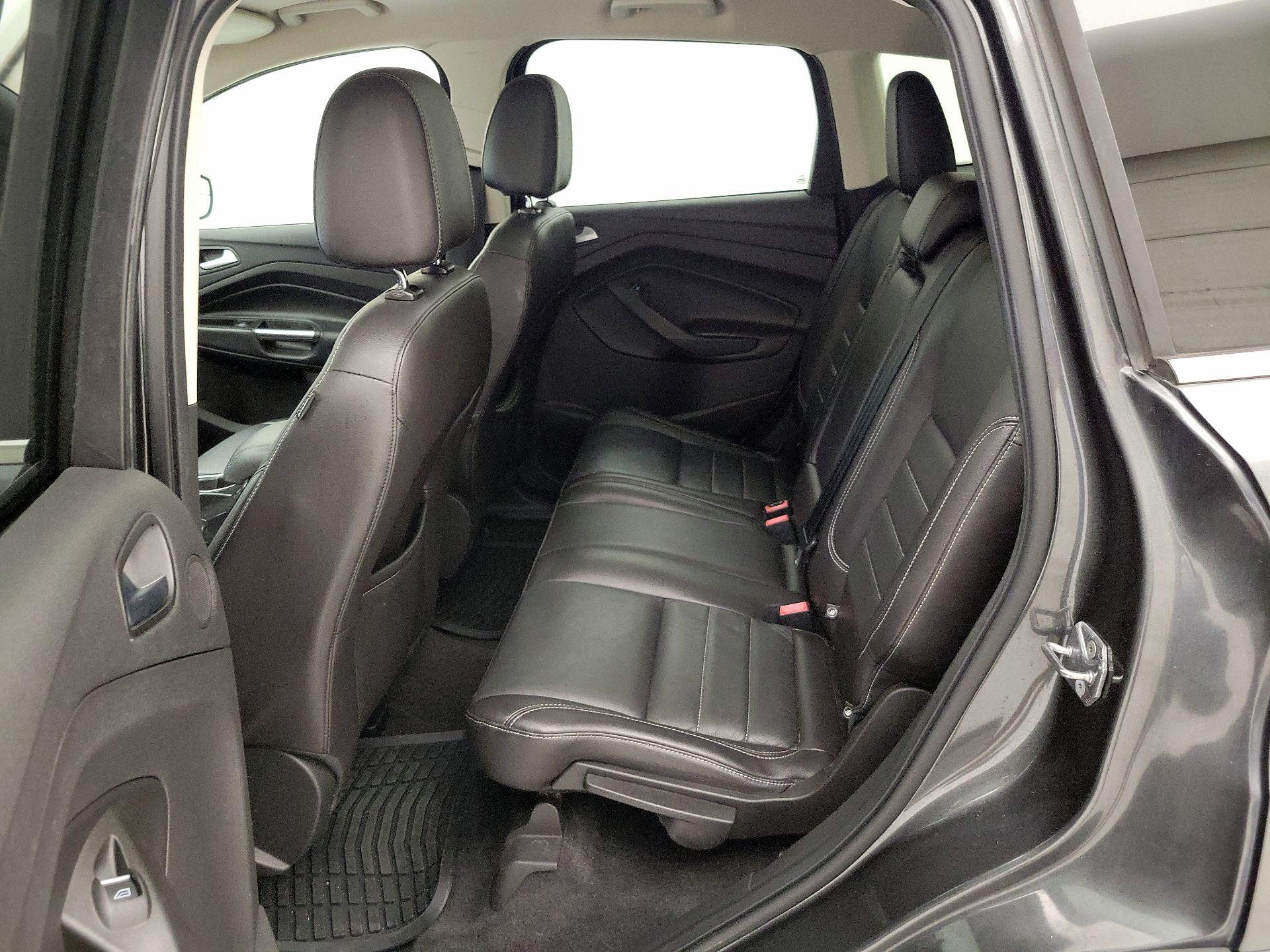Thumbnail: 2016 Ford Escape - 19