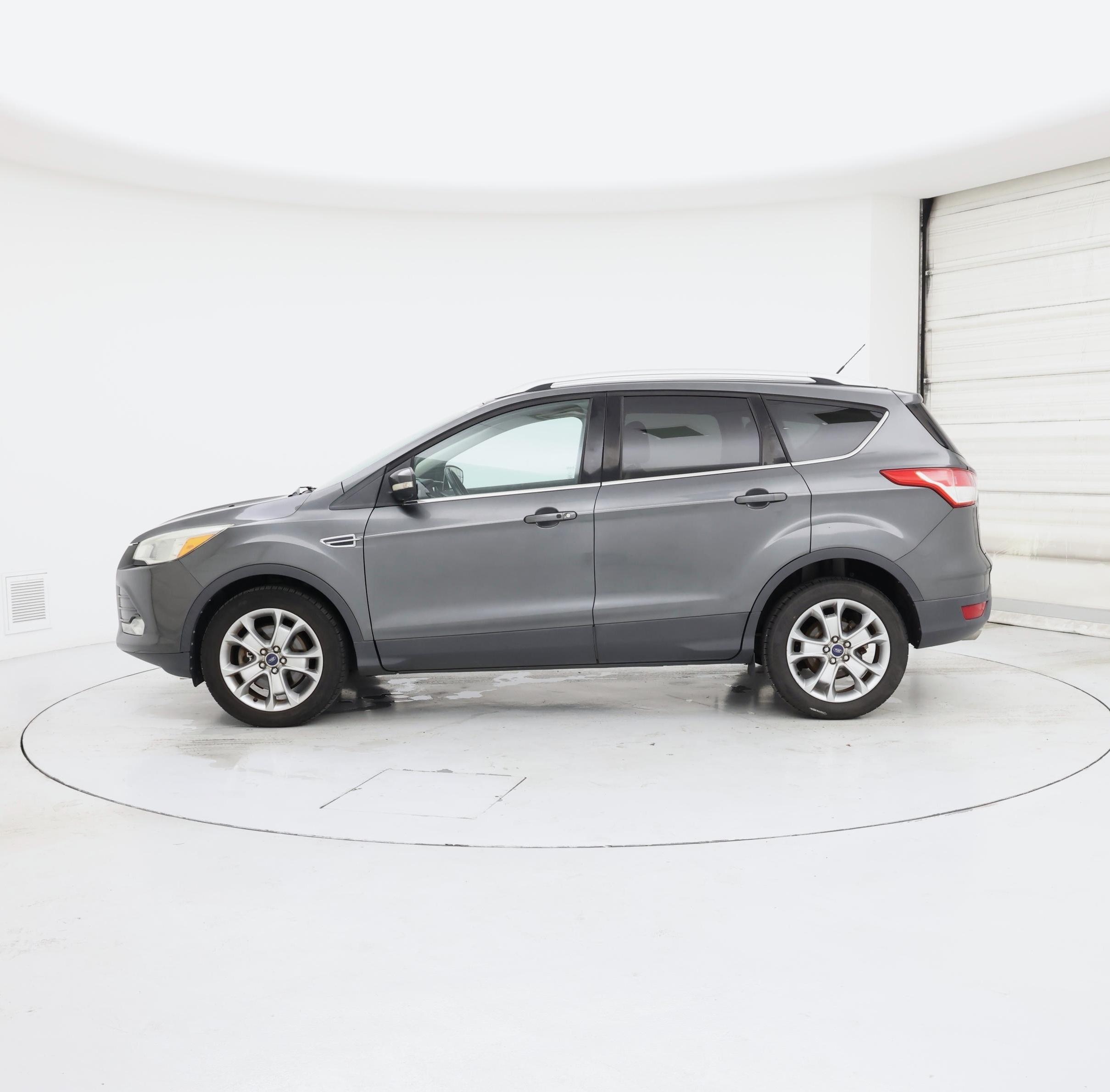 Thumbnail: 2016 Ford Escape - 3