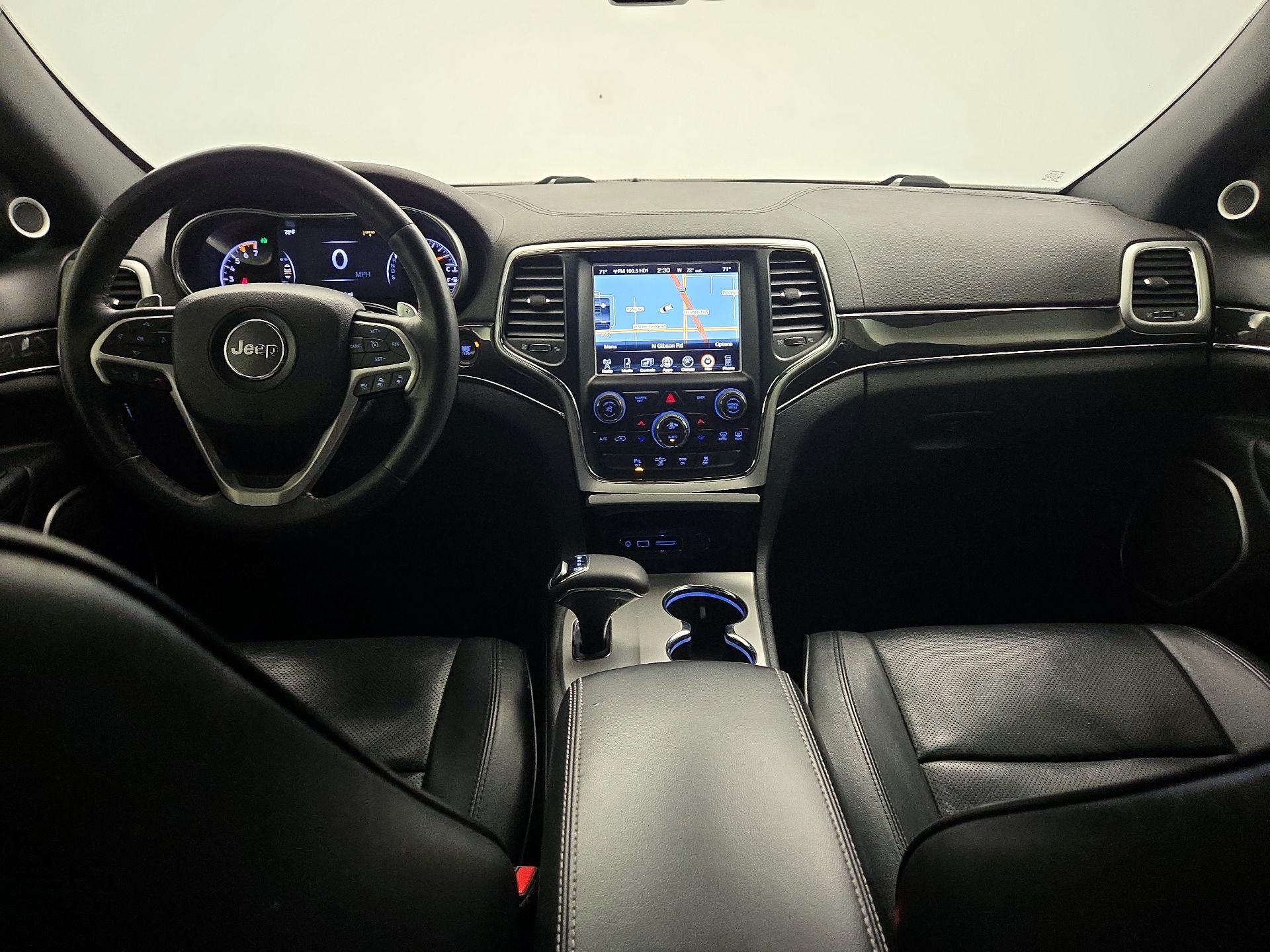Thumbnail: 2015 Jeep Grand Cherokee - 9