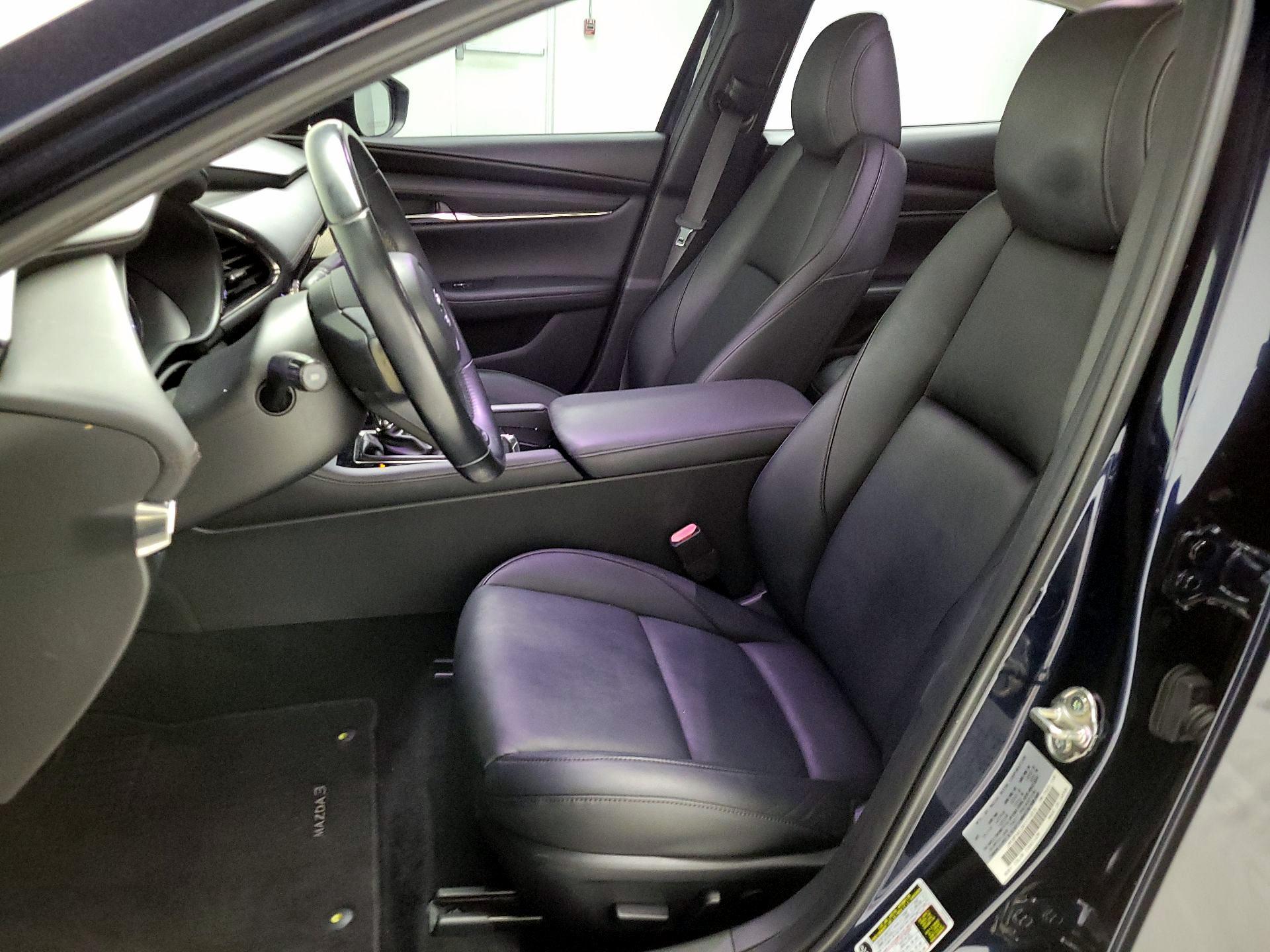 Thumbnail: 2019 Mazda Mazda3 - 11