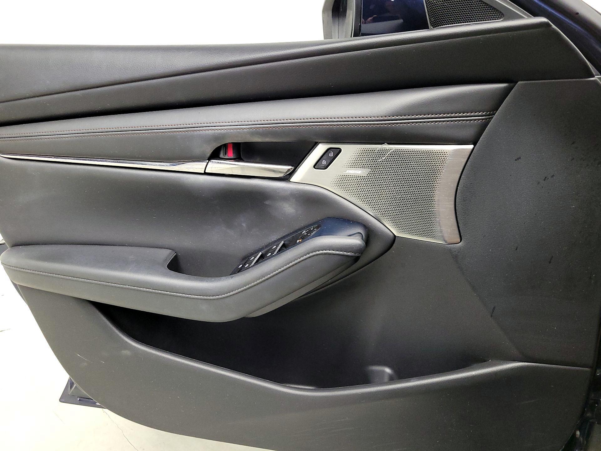 Thumbnail: 2019 Mazda Mazda3 - 12