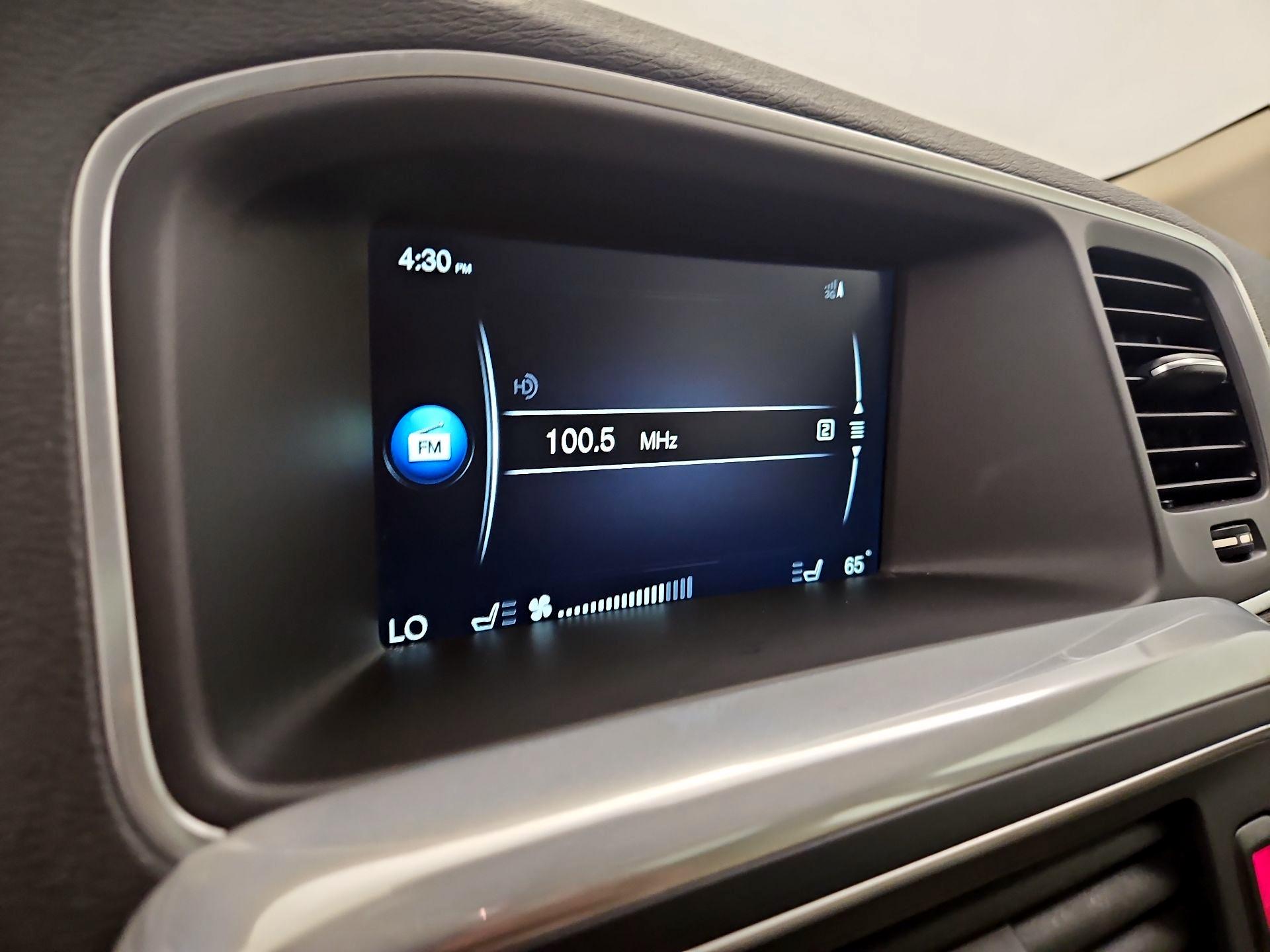 Thumbnail: 2016 Volvo S60 - 15