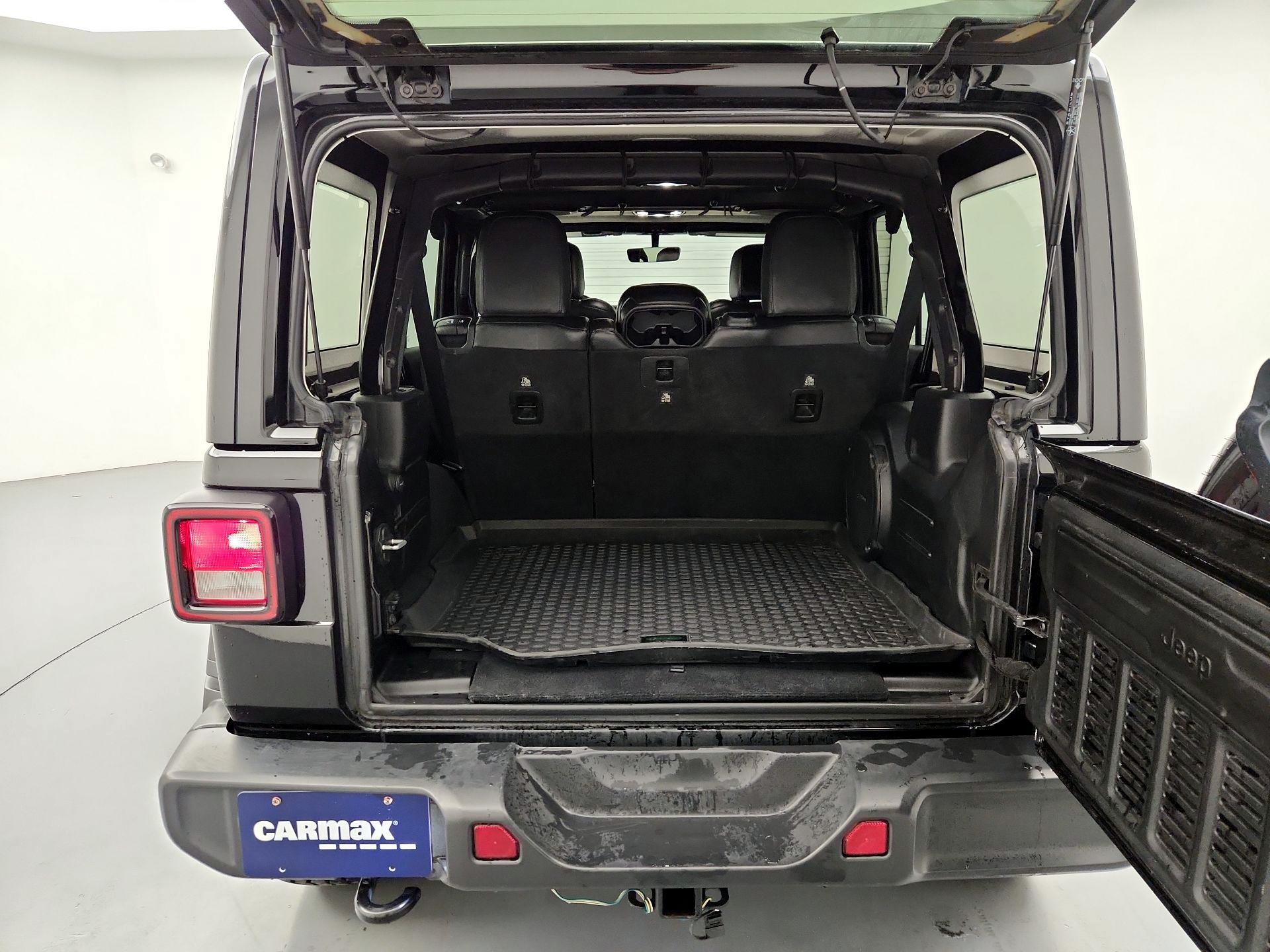 Thumbnail: 2020 Jeep Wrangler - 20