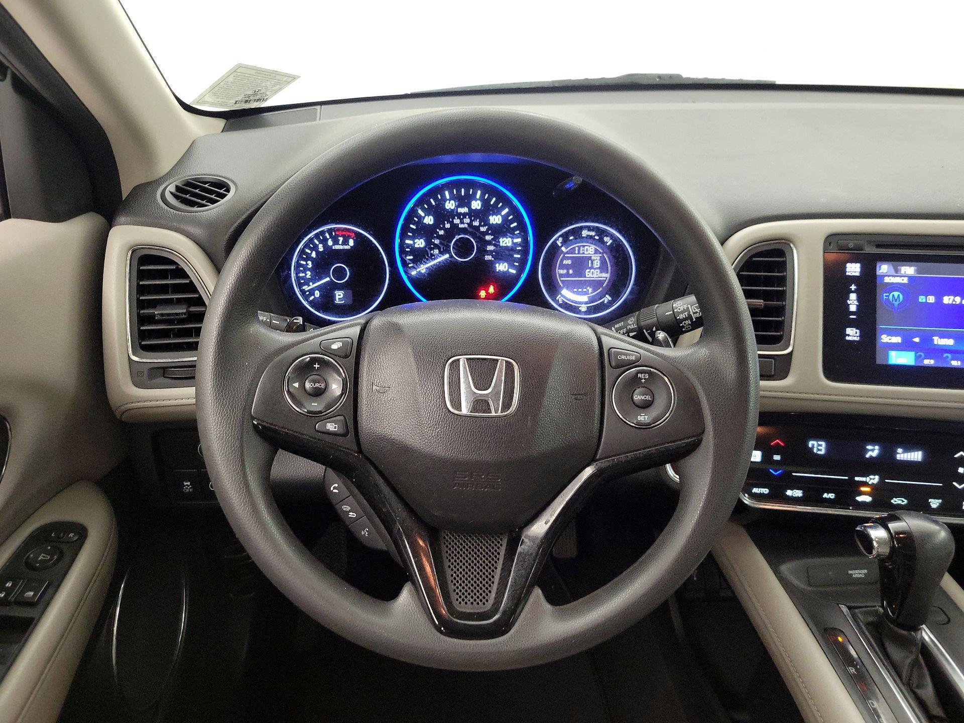 Thumbnail: 2016 Honda HR-V - 10