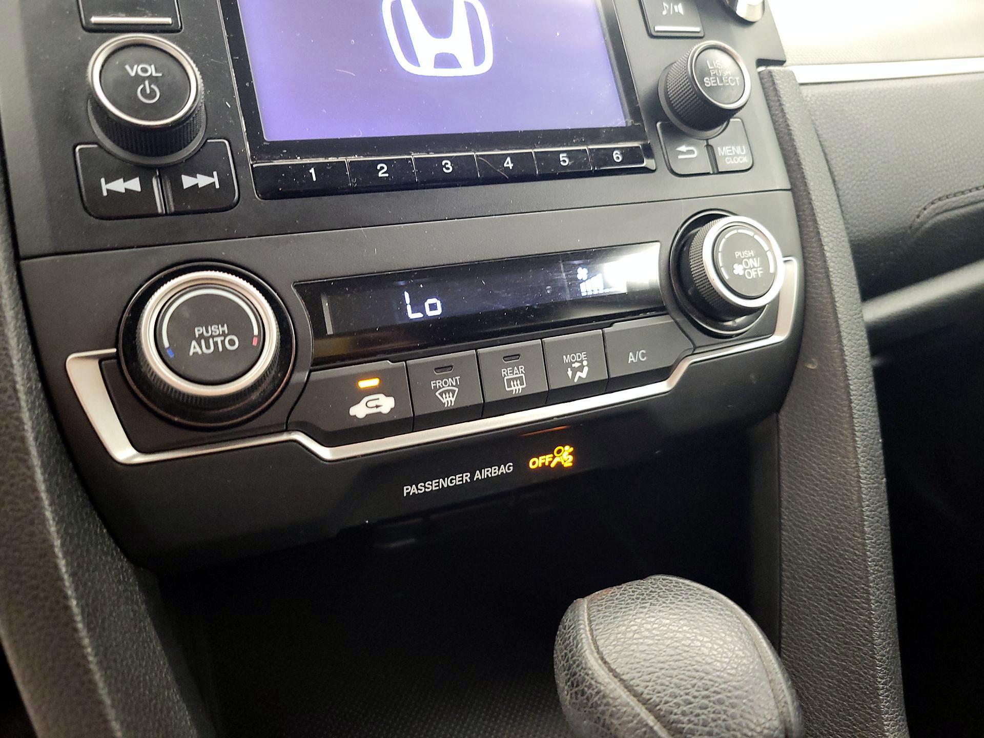 Thumbnail: 2018 Honda Civic - 16