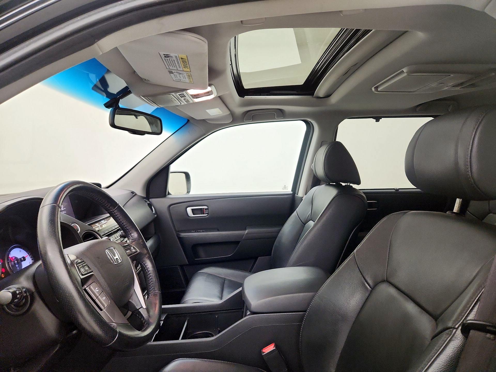Thumbnail: 2014 Honda Pilot - 19