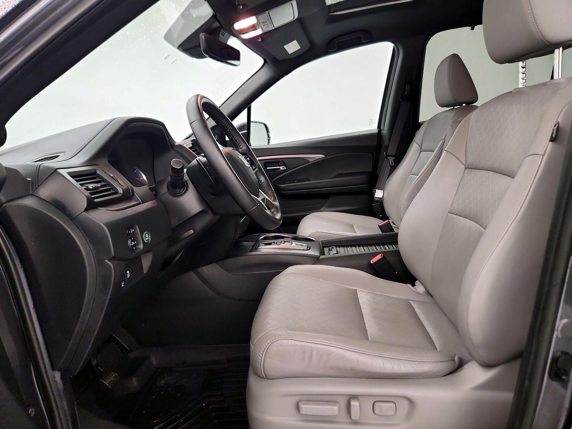 Thumbnail: 2021 Honda Passport - 11
