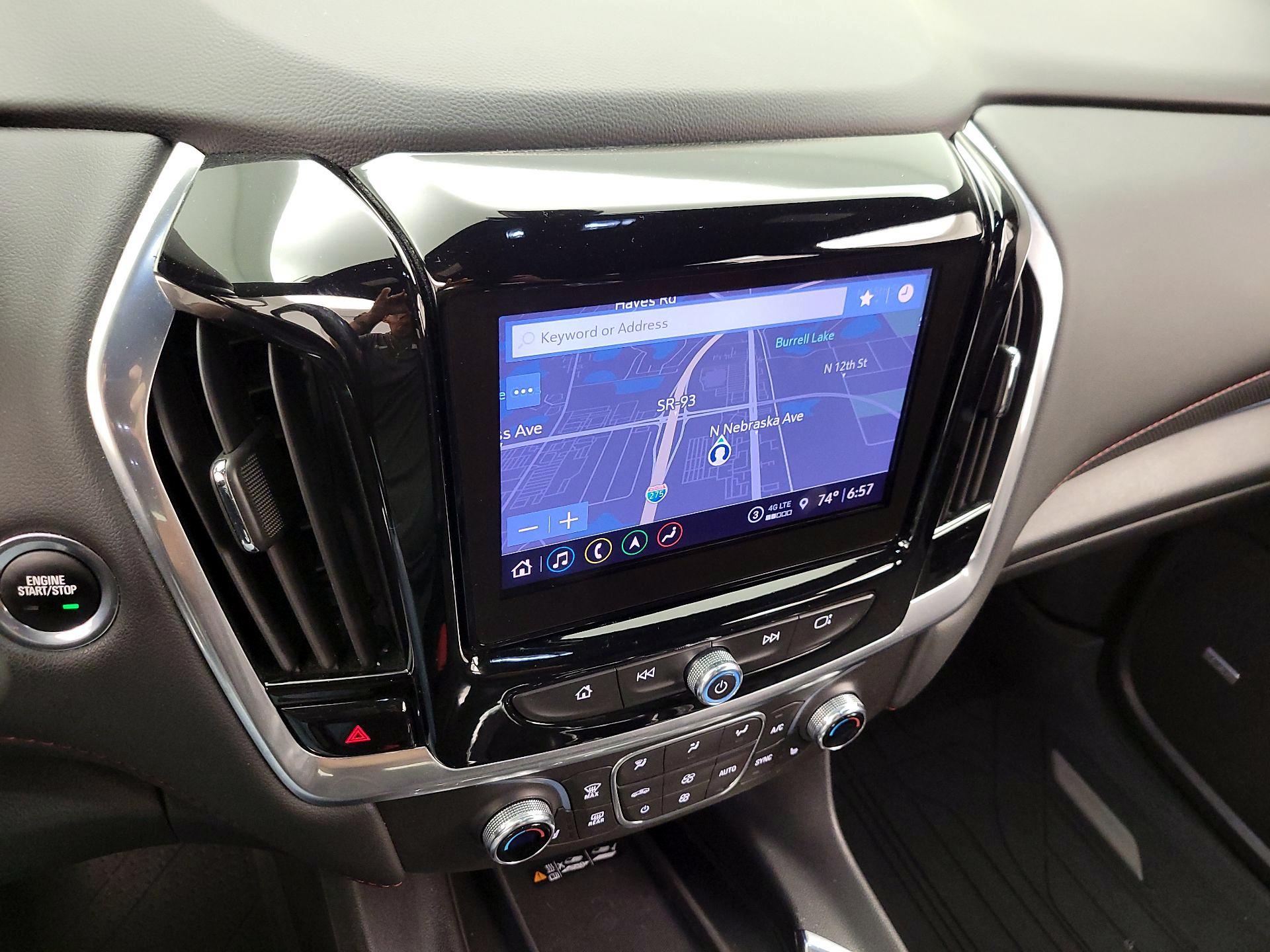 Thumbnail: 2022 Chevrolet Traverse - 14