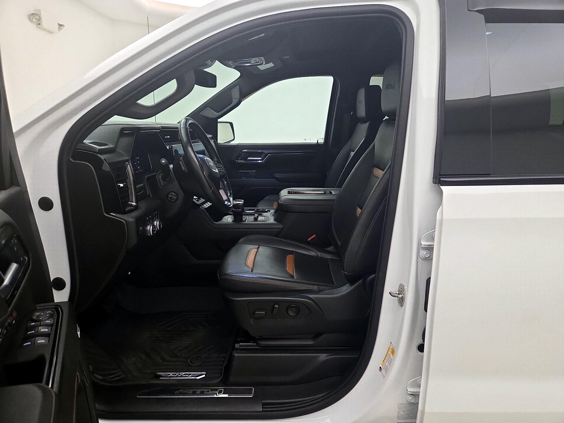 Thumbnail: 2022 GMC Sierra 1500 - 11