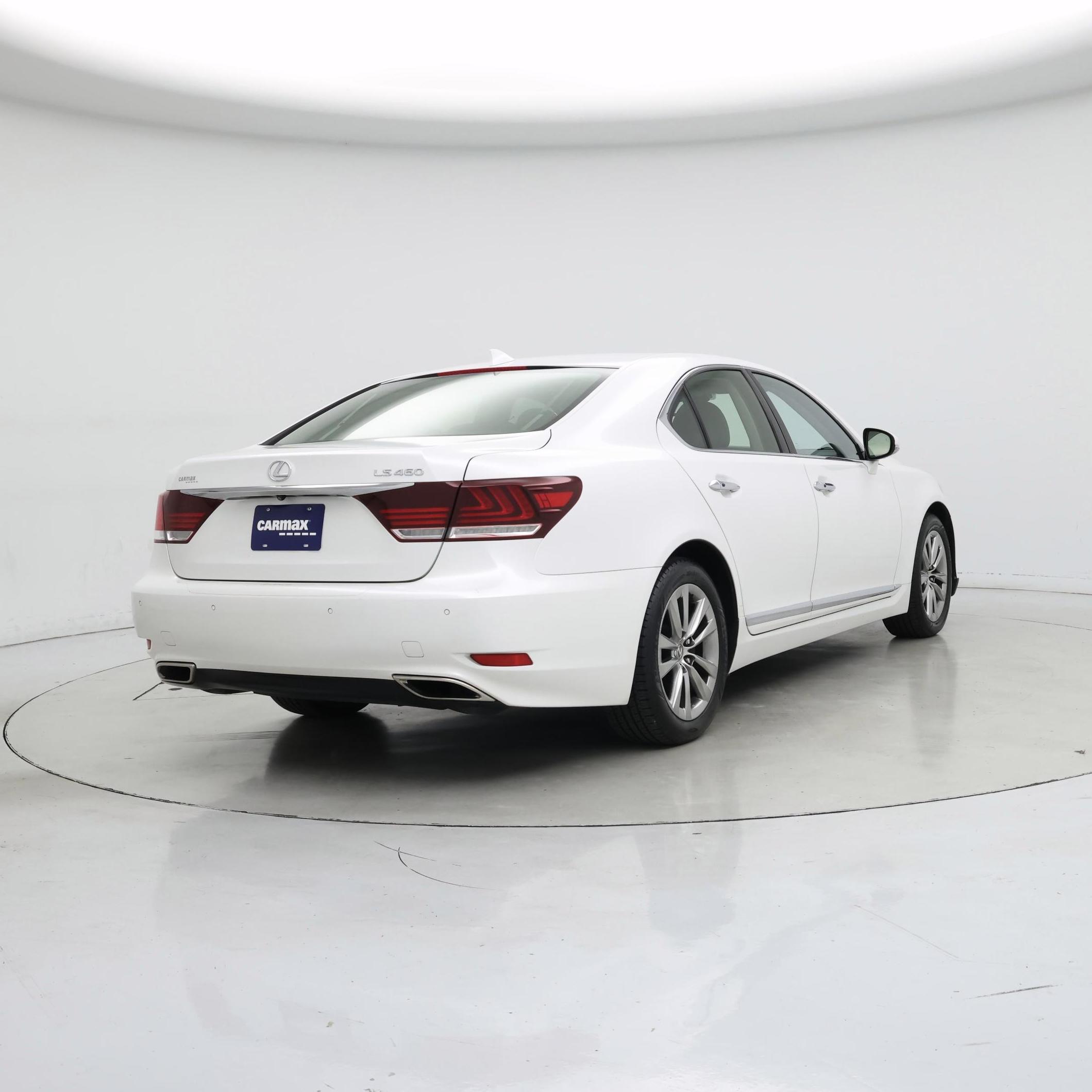 Thumbnail: 2016 Lexus LS - 8