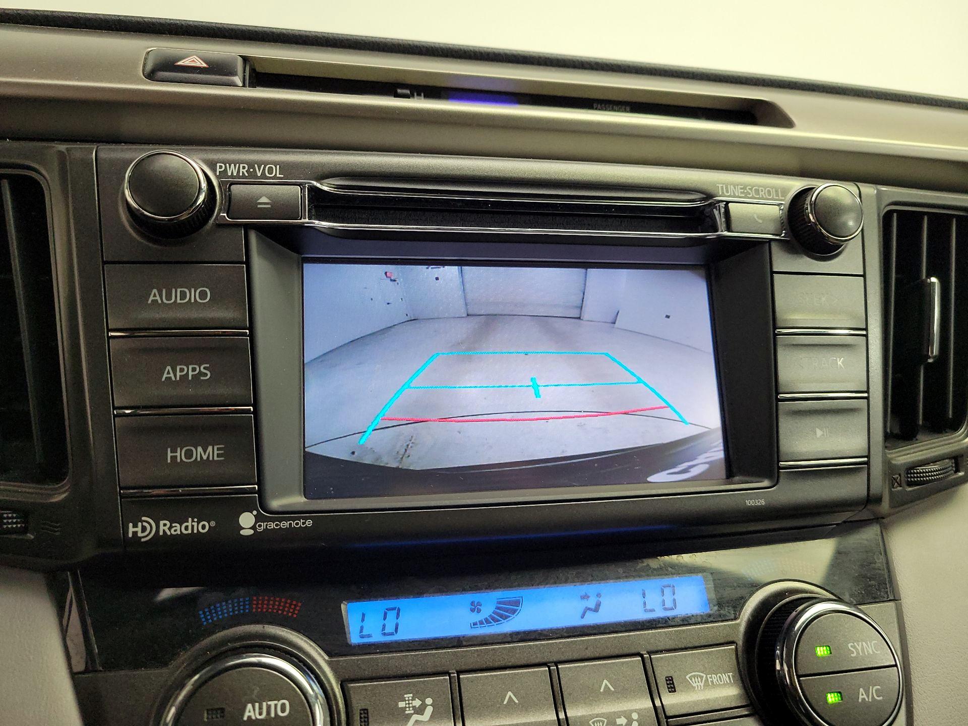 Thumbnail: 2015 Toyota RAV4 - 14