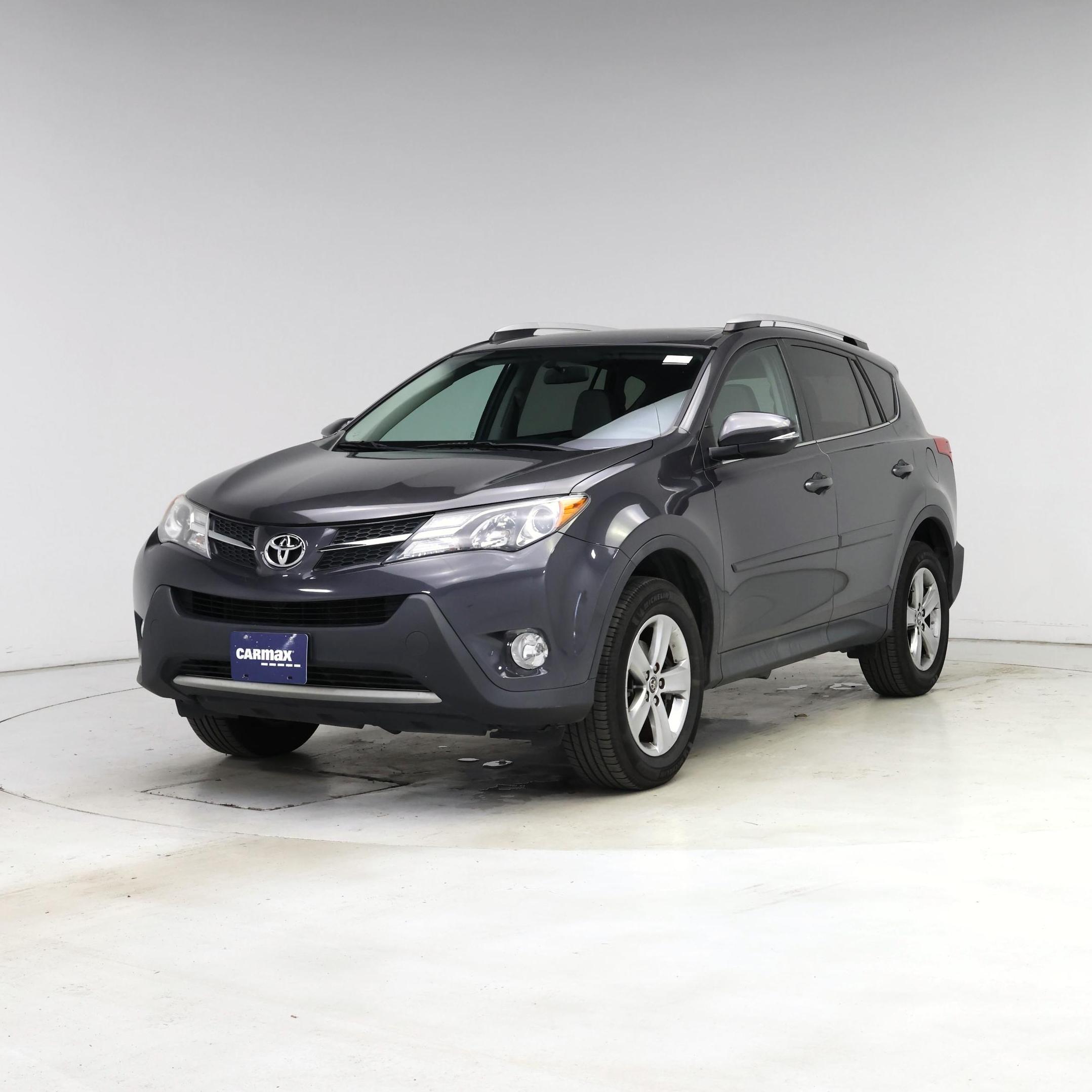 Thumbnail: 2015 Toyota RAV4 - 4