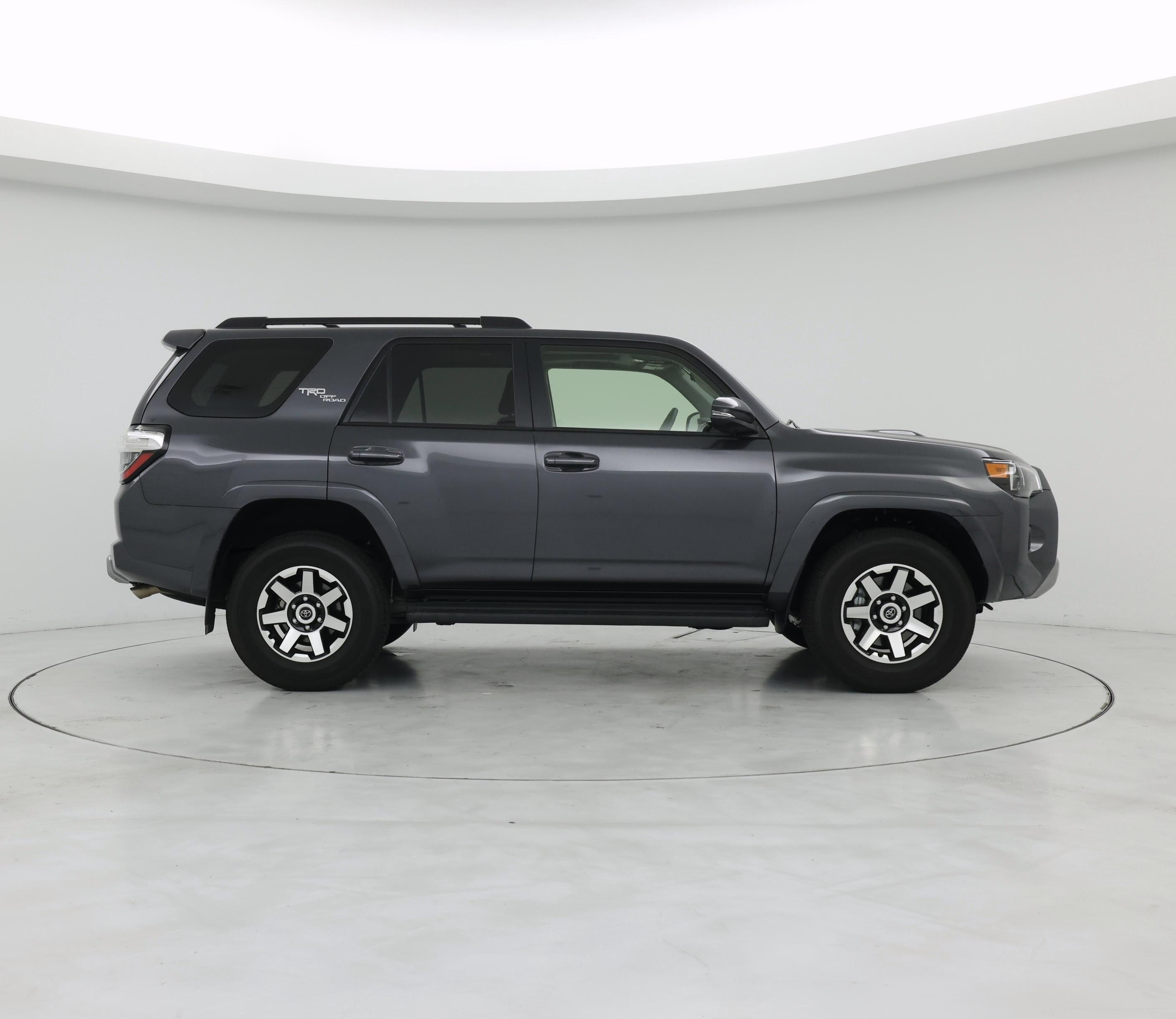Thumbnail: 2022 Toyota 4Runner - 7