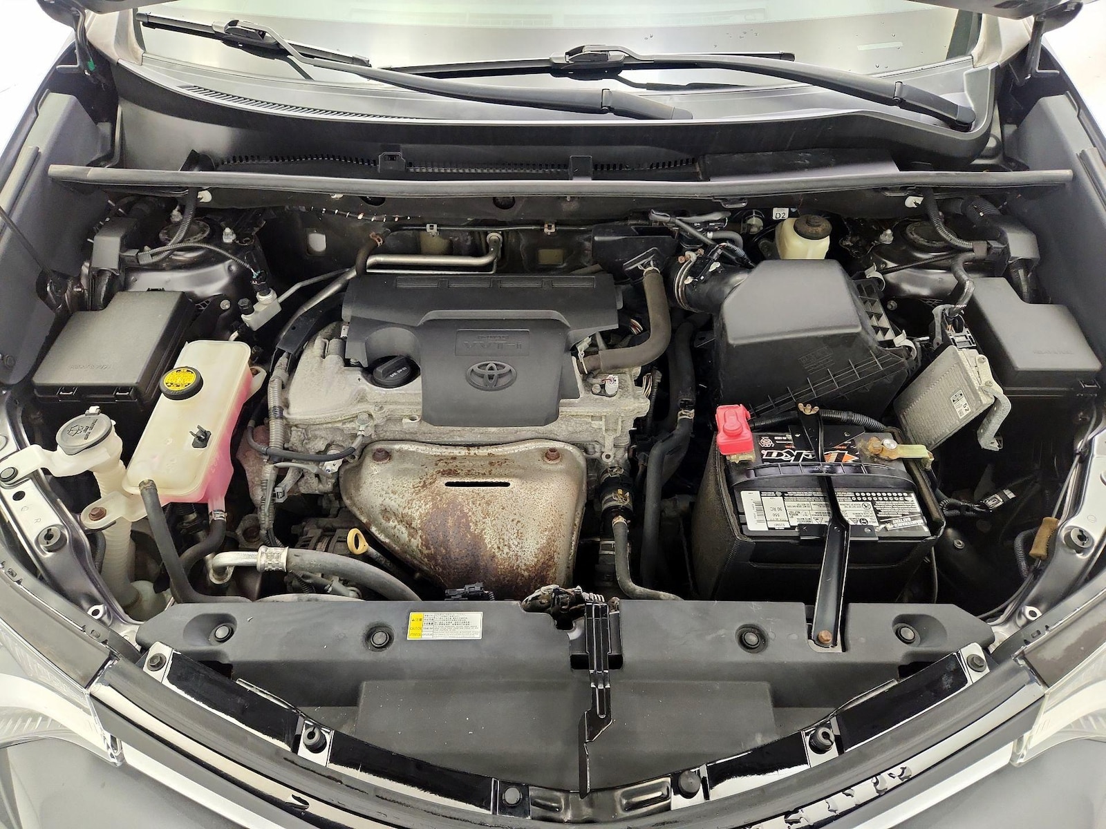 2016 Toyota RAV4 XLE - Photo 23