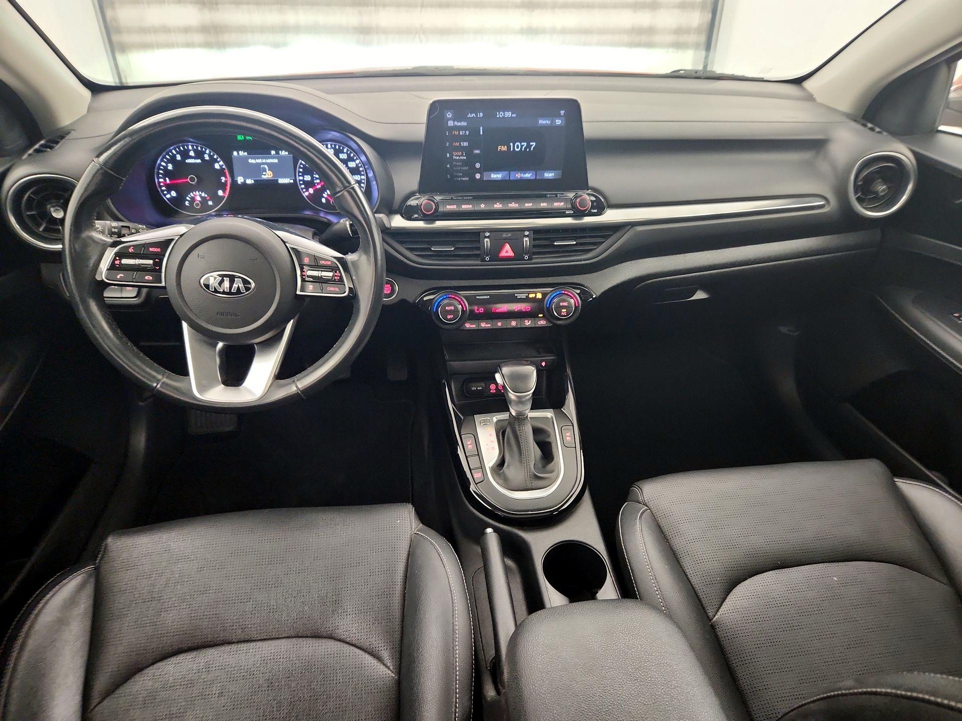 Thumbnail: 2019 Kia Forte - 9