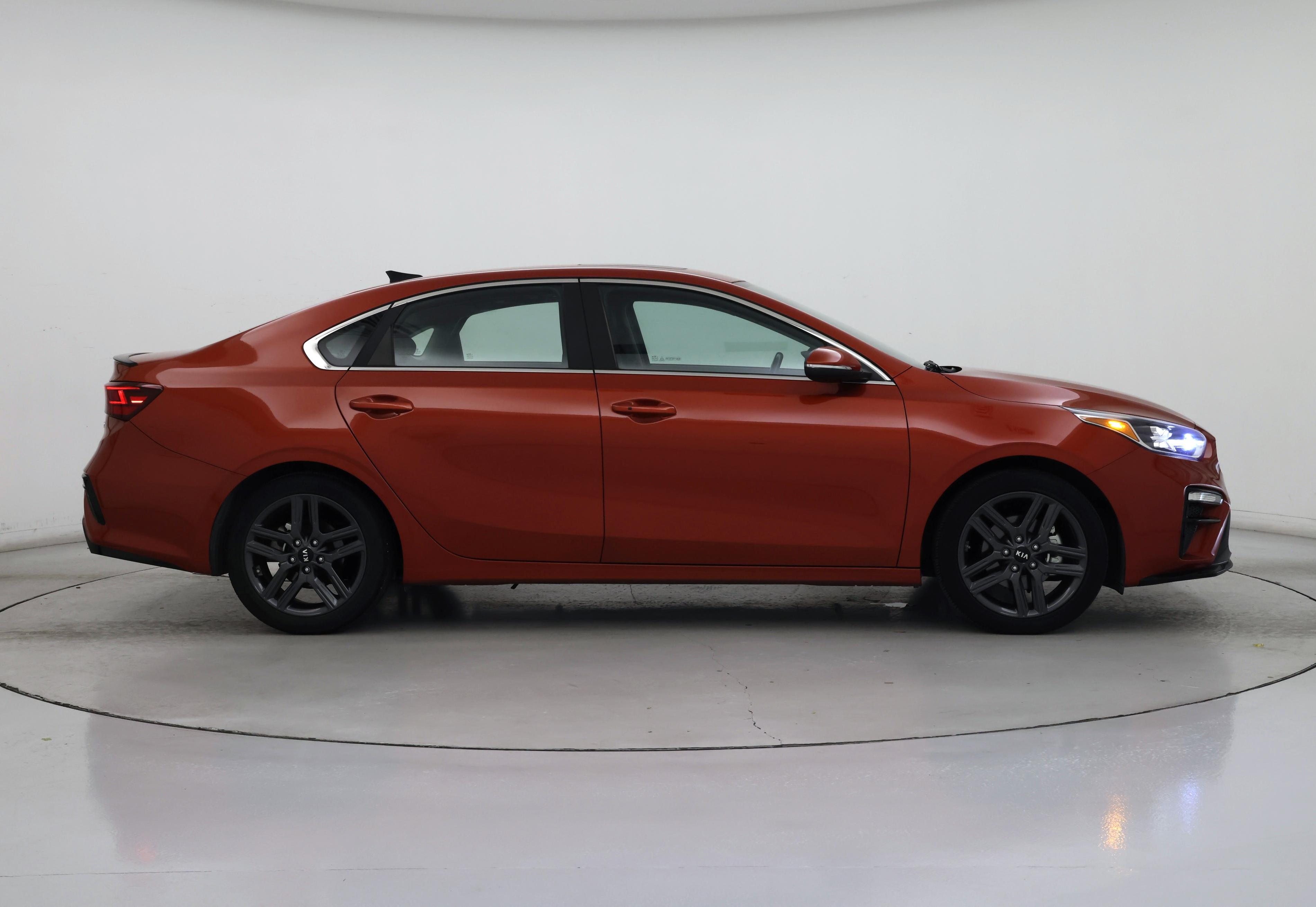Thumbnail: 2019 Kia Forte - 7