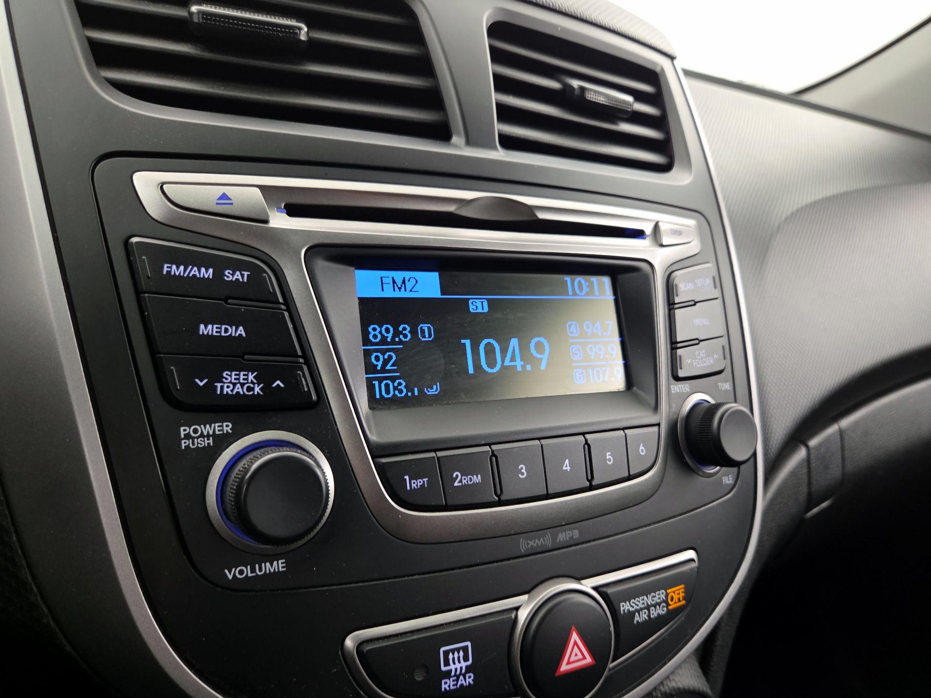 Thumbnail: 2017 Hyundai Accent - 14