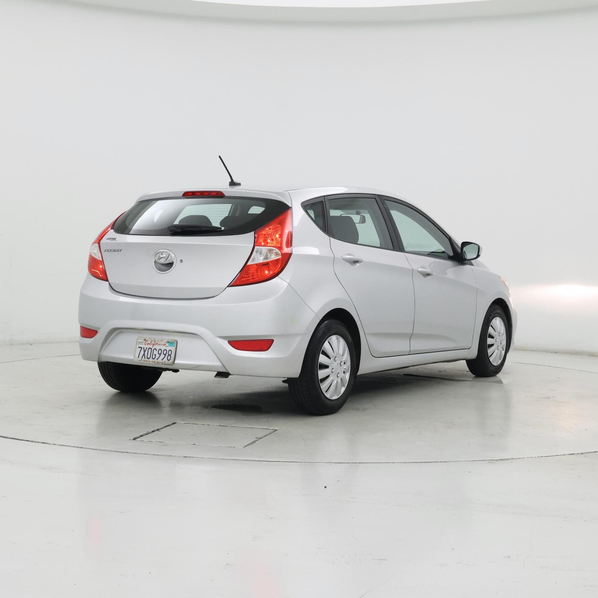 Thumbnail: 2017 Hyundai Accent - 8
