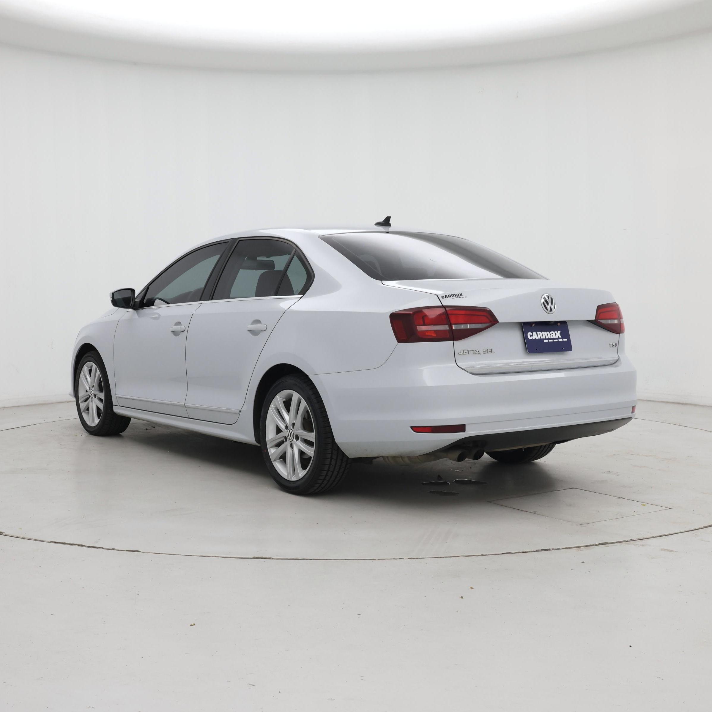 Thumbnail: 2017 Volkswagen Jetta - 2