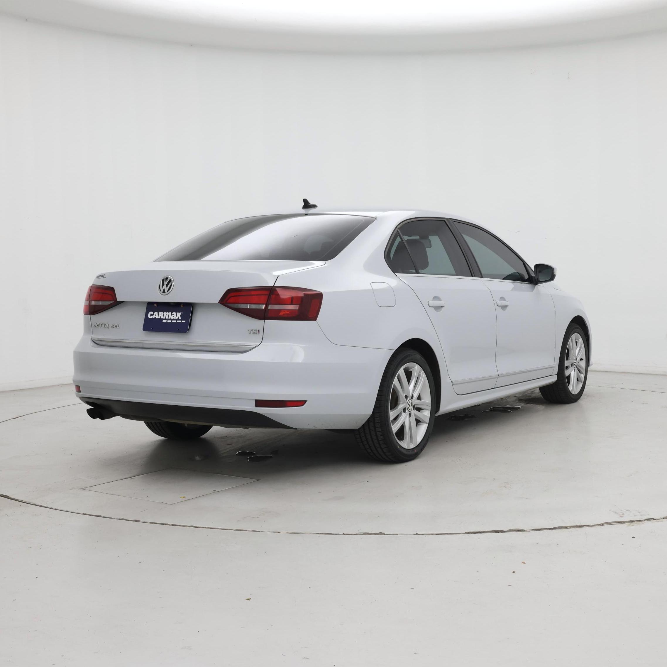 Thumbnail: 2017 Volkswagen Jetta - 8