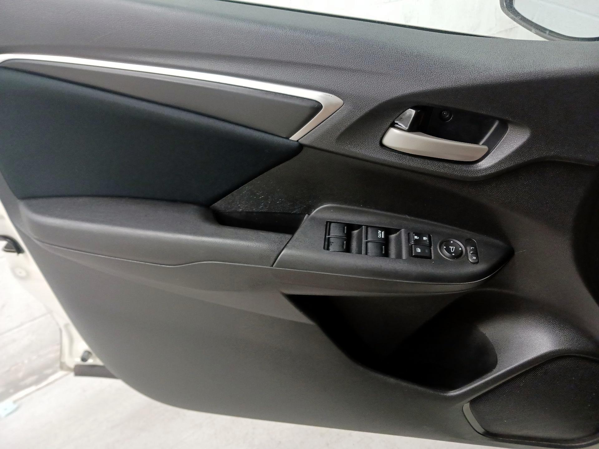 Thumbnail: 2017 Honda Fit - 12