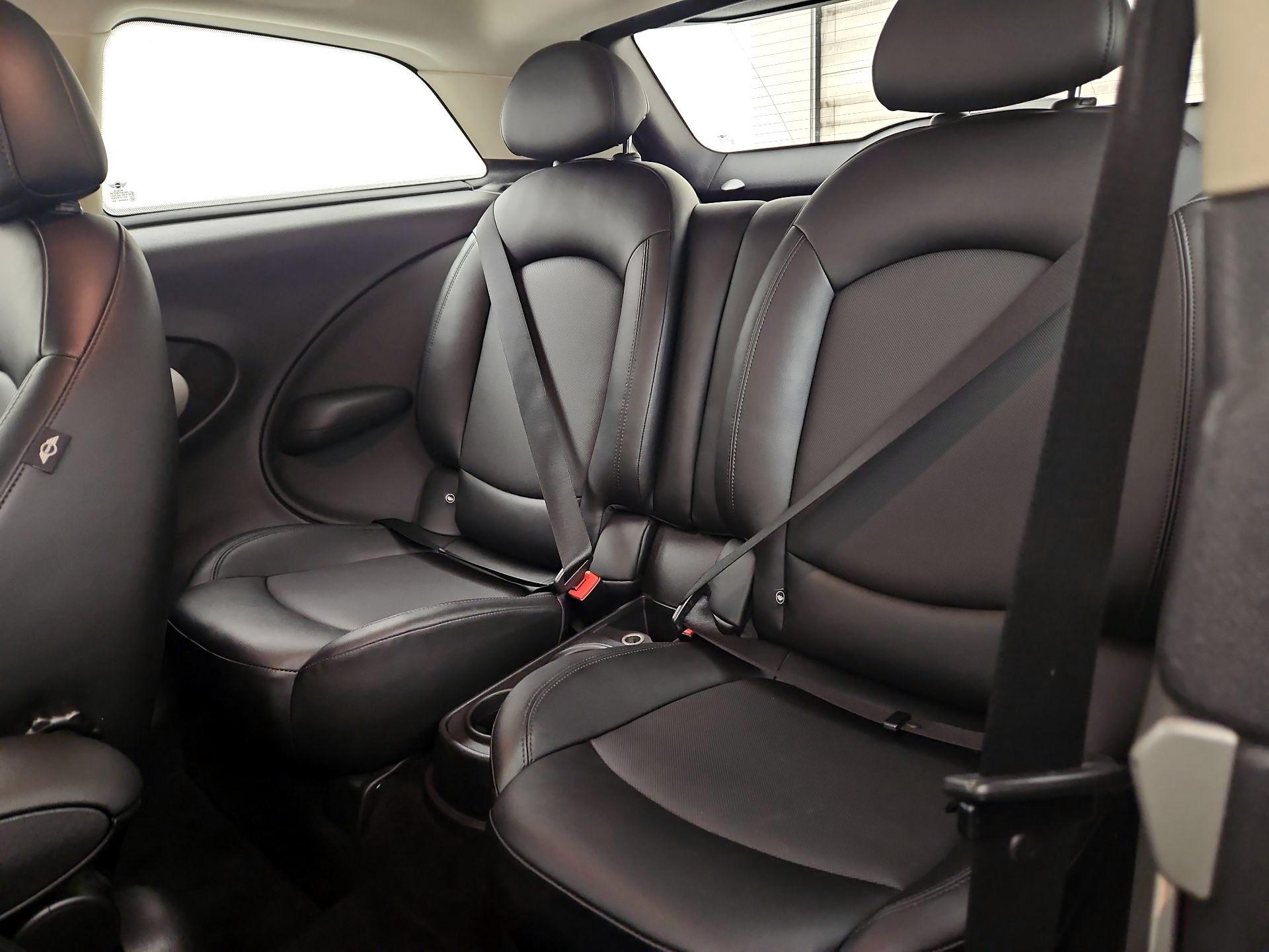 Thumbnail: 2015 MINI Cooper Paceman - 20