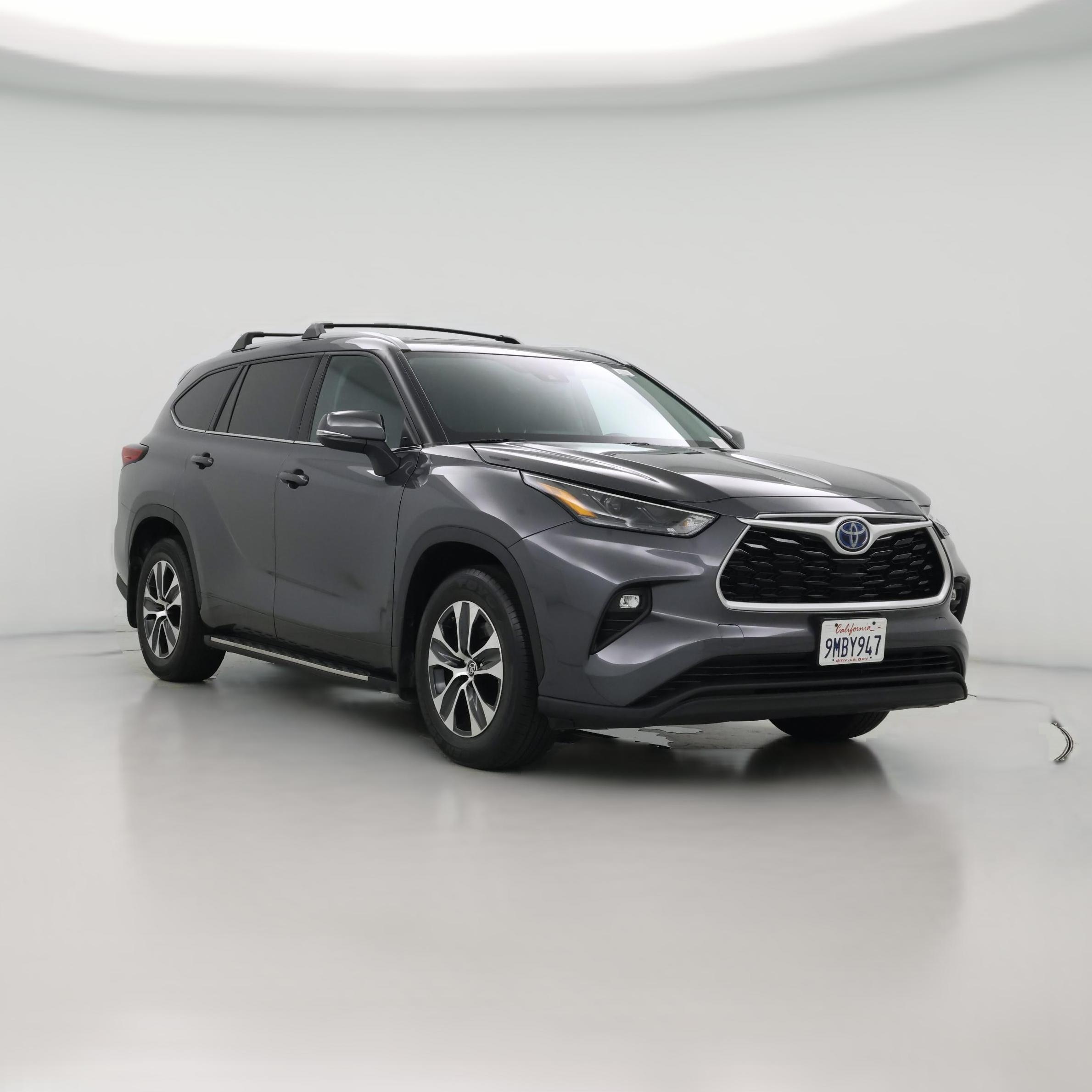 Thumbnail: 2022 Toyota Highlander - 1