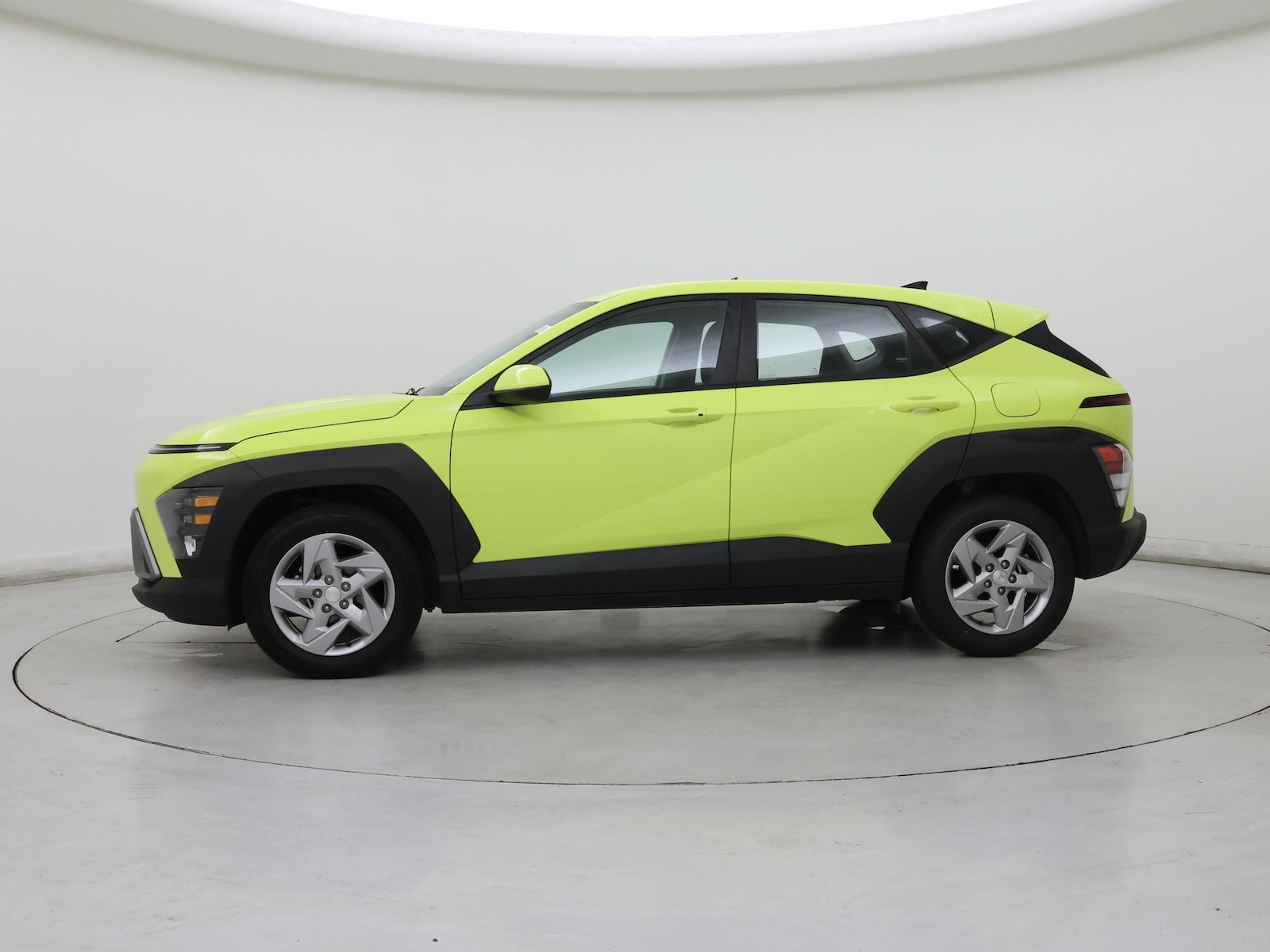 2025 Hyundai Kona SE - Photo 4