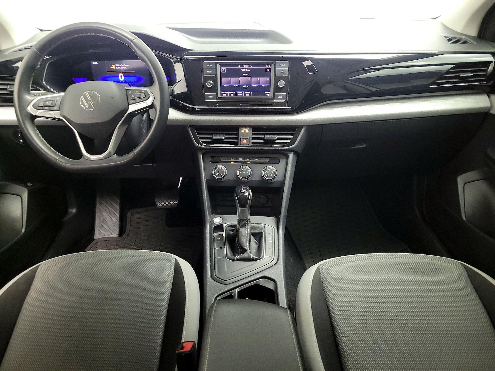 2022 Volkswagen Taos S - Photo 10