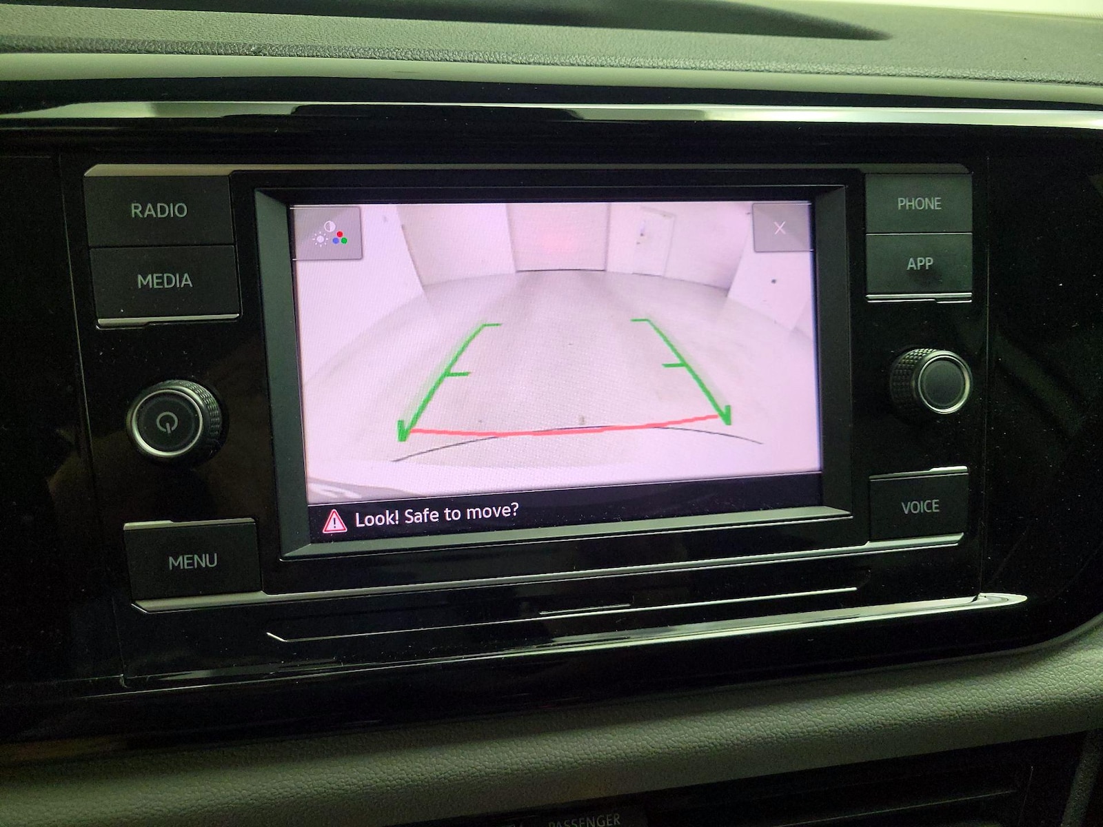 2022 Volkswagen Taos S - Photo 15