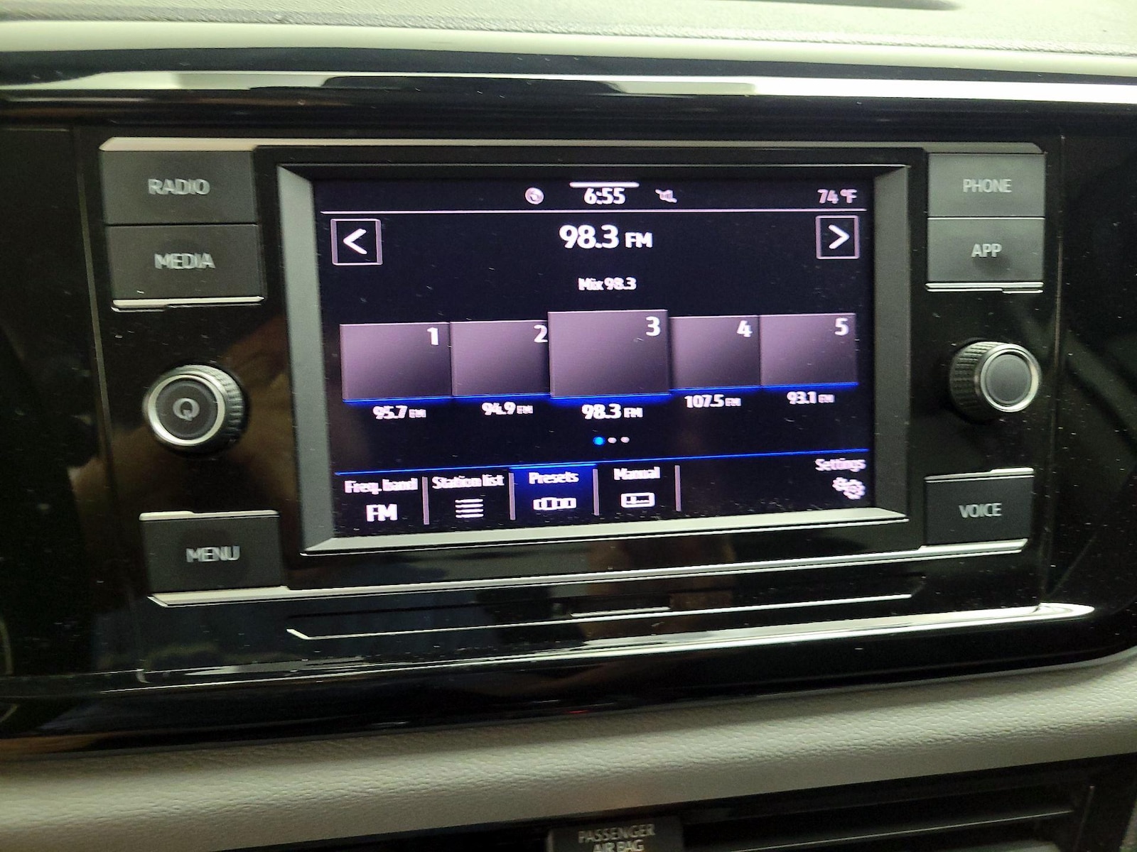 2022 Volkswagen Taos S - Photo 16