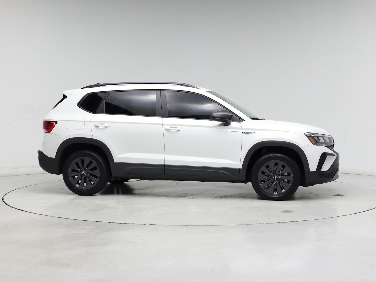 2022 Volkswagen Taos S - Photo 8