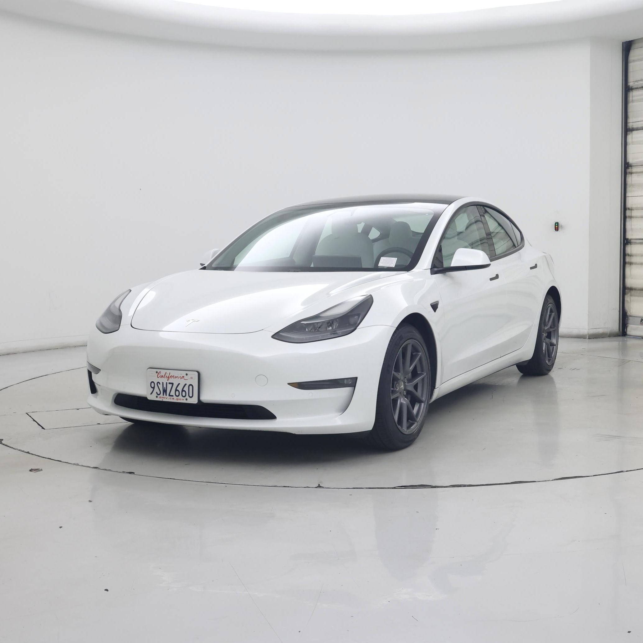 Thumbnail: 2021 Tesla Model 3 - 5