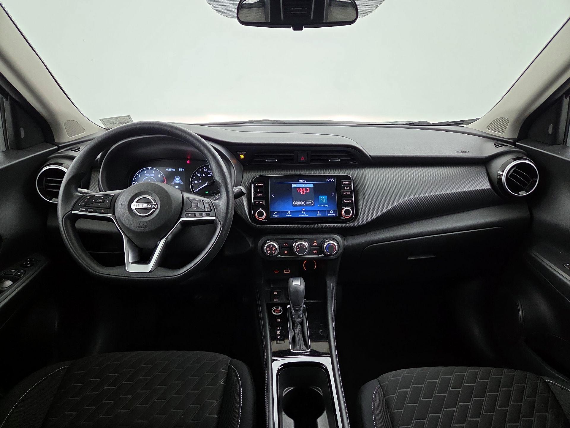 Thumbnail: 2023 Nissan Kicks - 9
