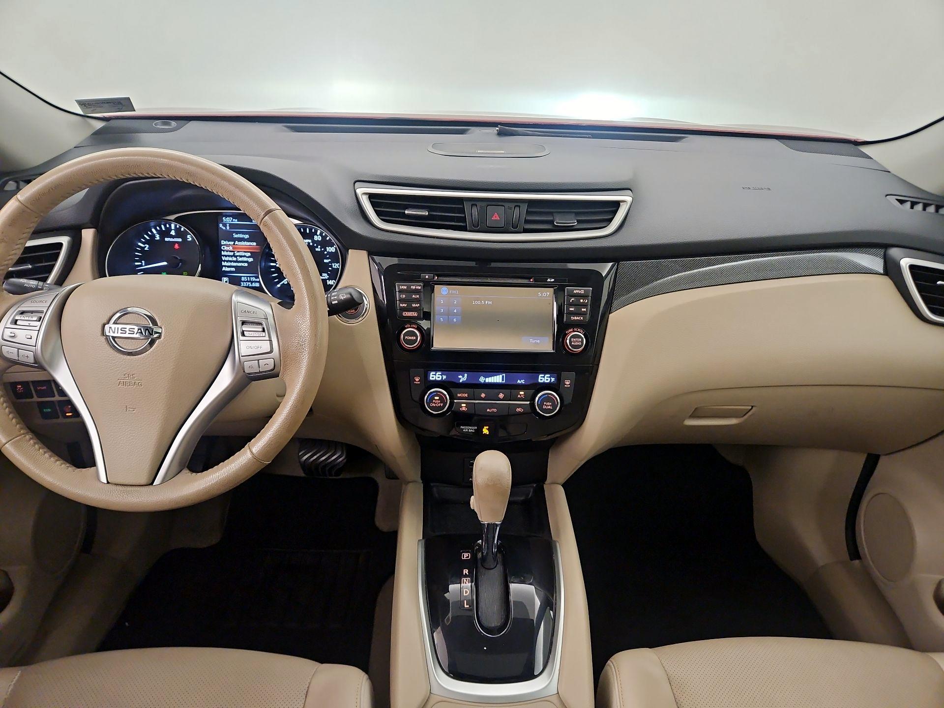 Thumbnail: 2015 Nissan Rogue - 9
