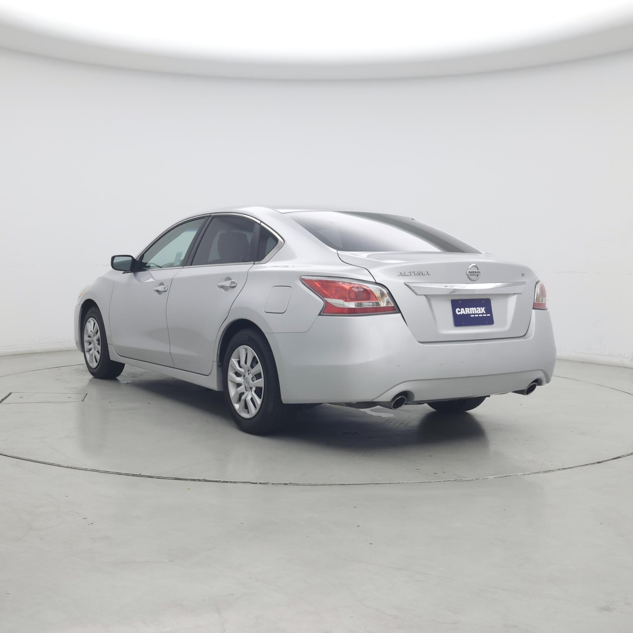 Thumbnail: 2015 Nissan Altima - 2