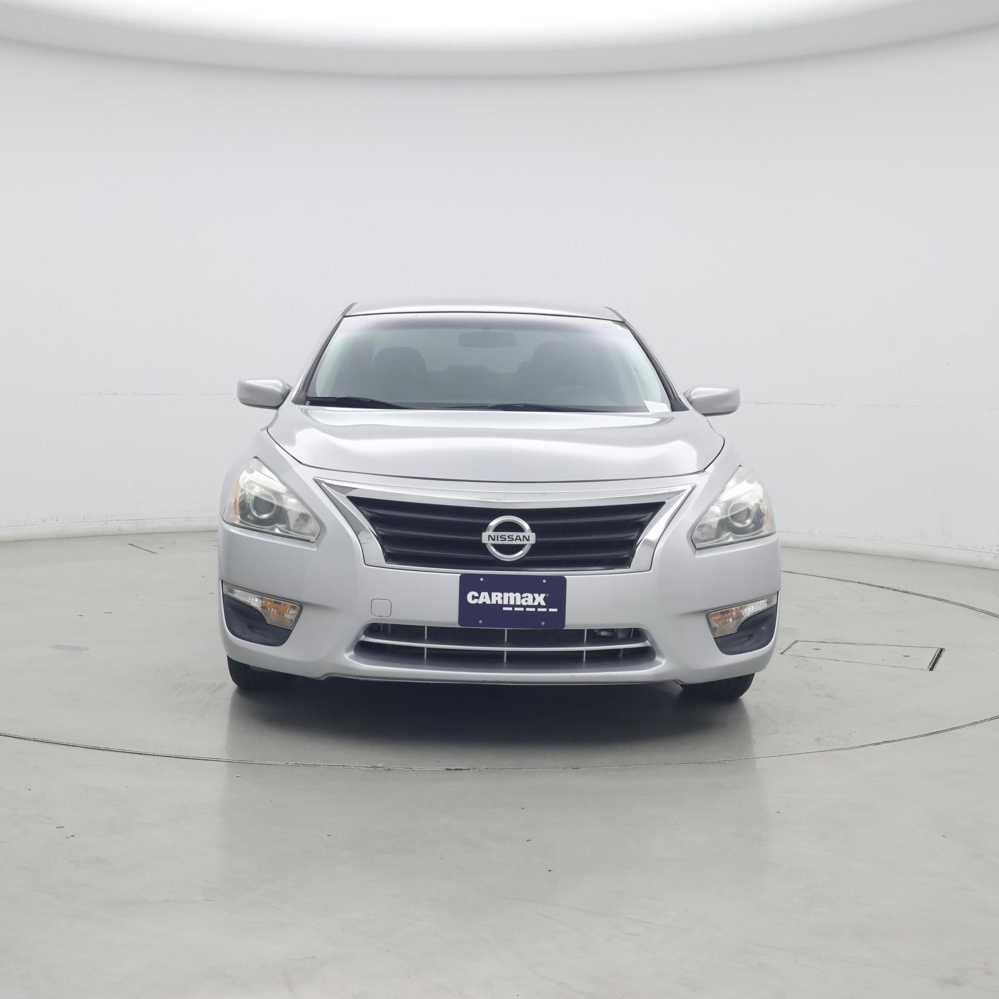 Thumbnail: 2015 Nissan Altima - 5
