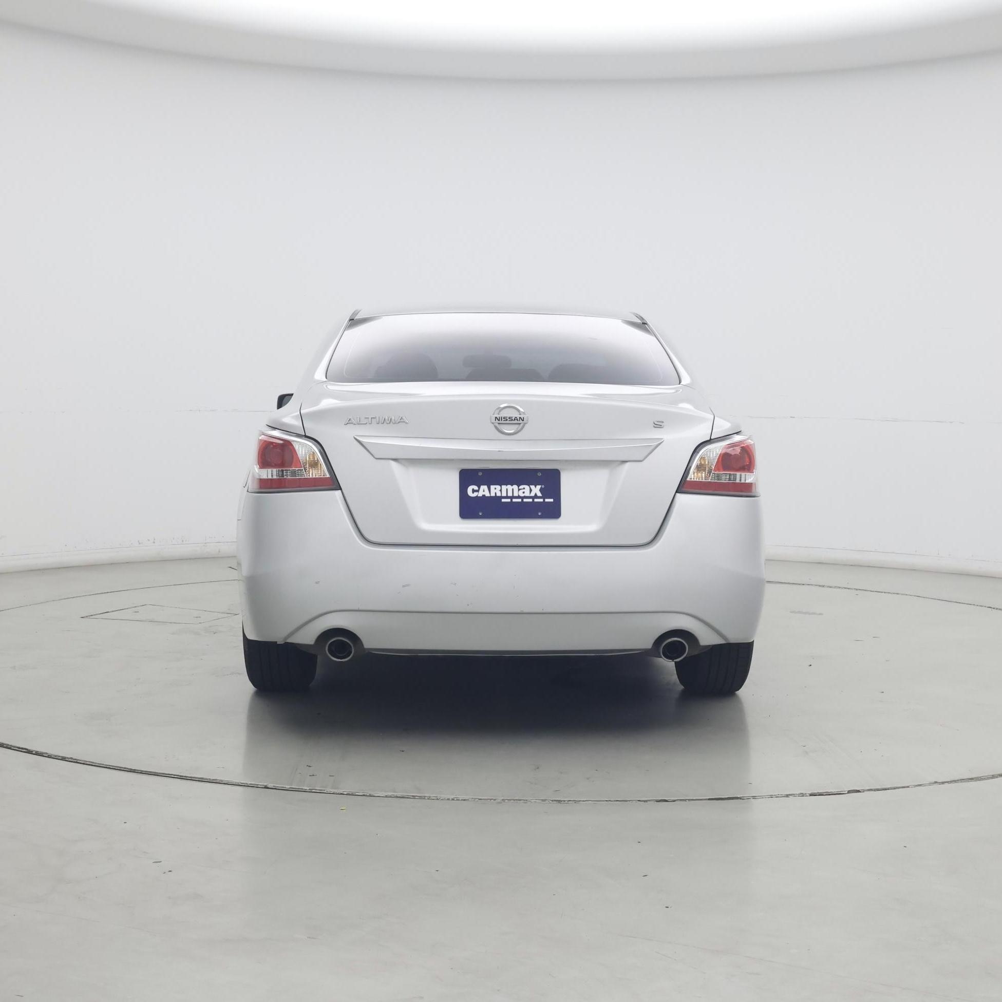 Thumbnail: 2015 Nissan Altima - 6